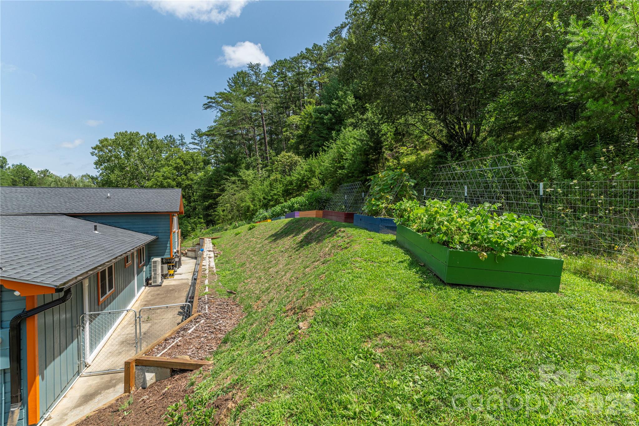 50 Embler Road — Alexander