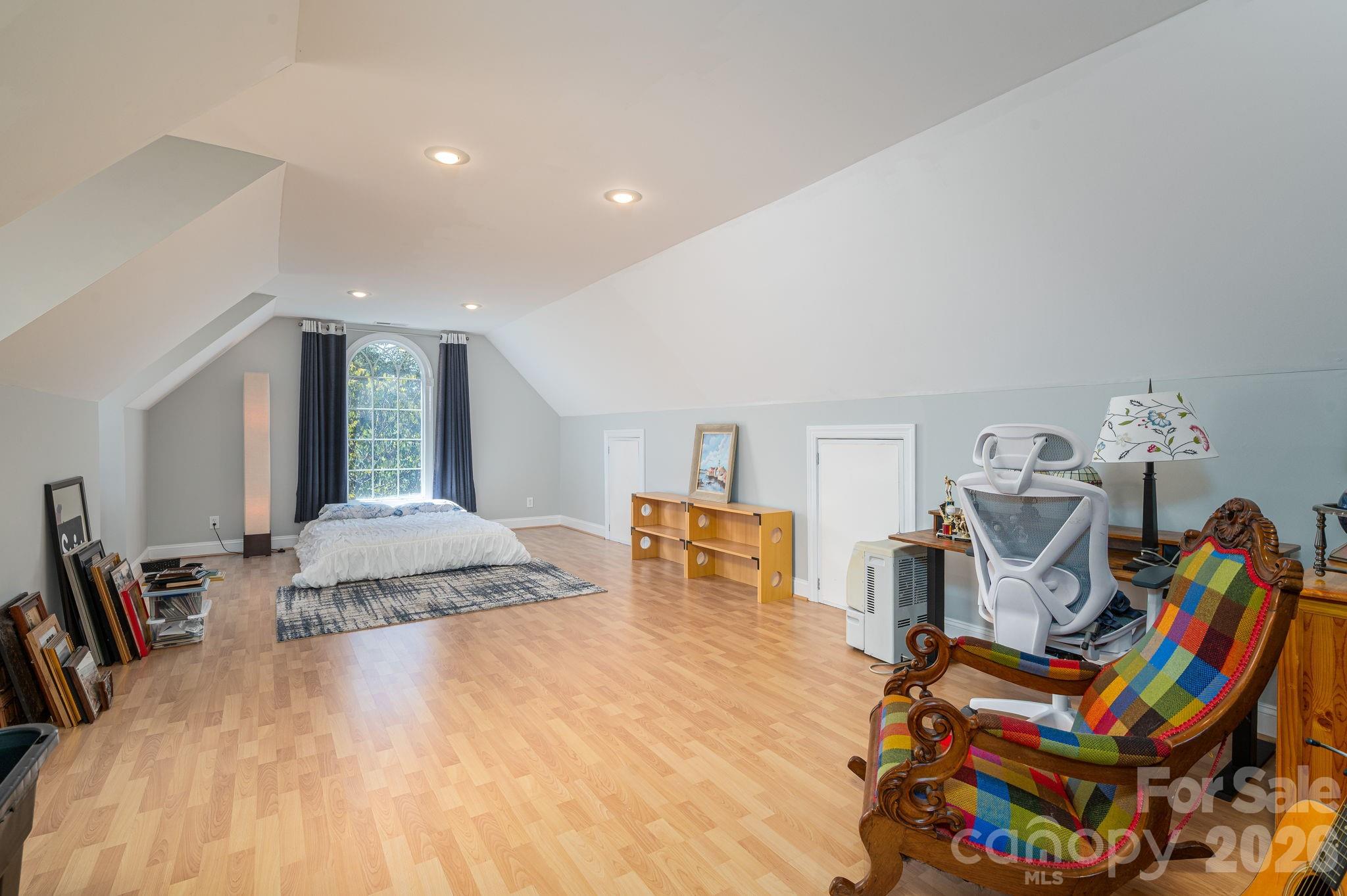 231 Silver Creek Lane — Shelby