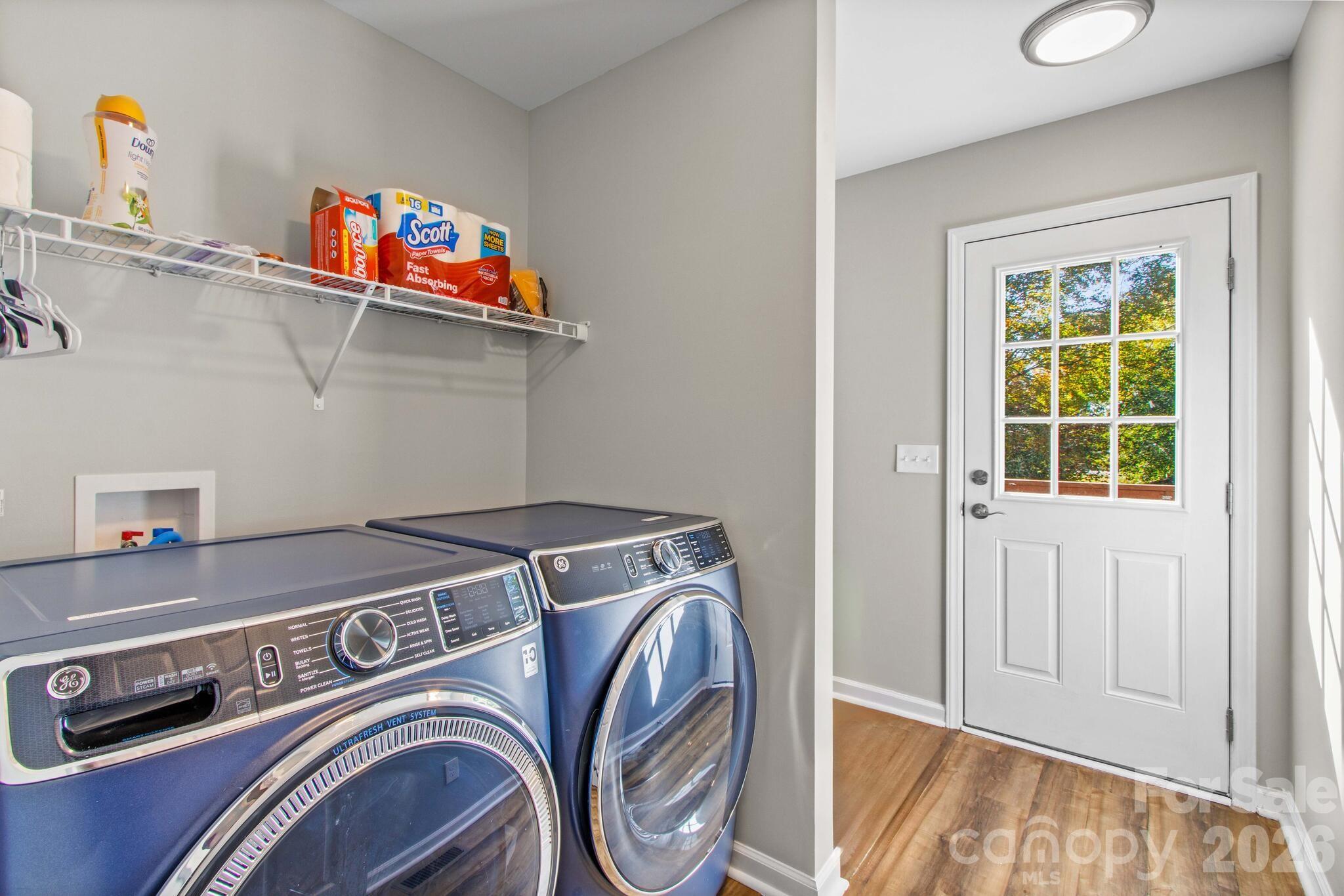1160 Roberts Street — China Grove