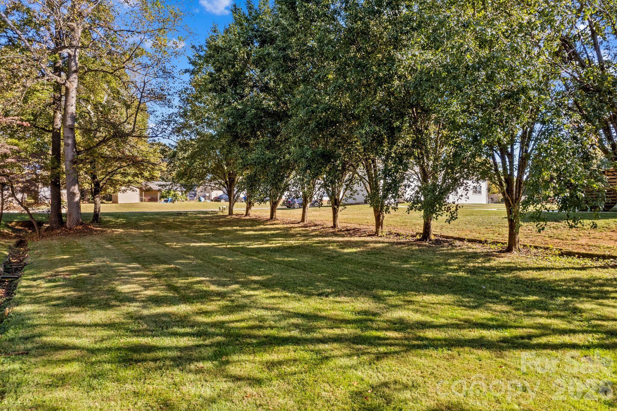 1160 Roberts Street — China Grove