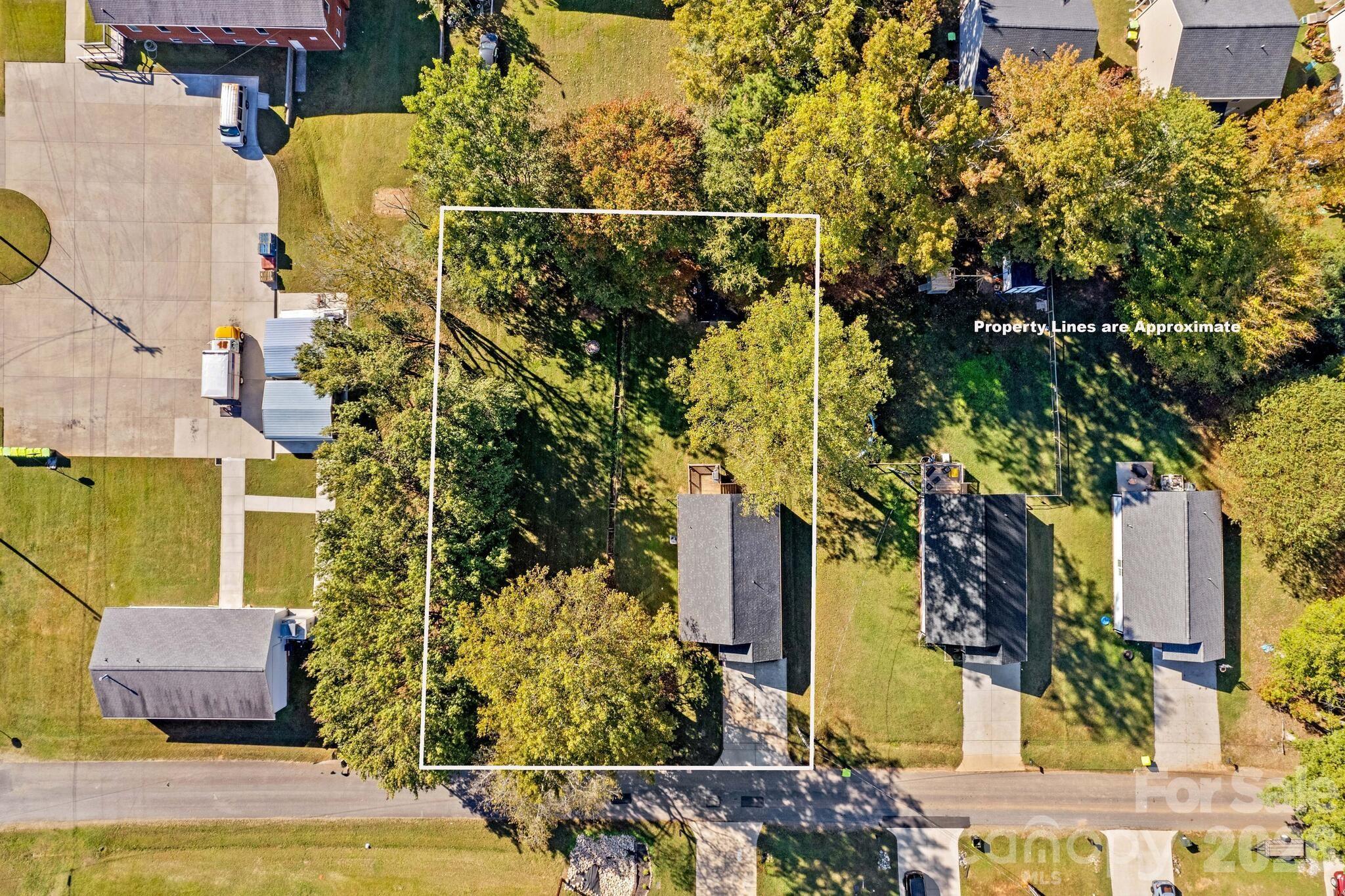 1160 Roberts Street — China Grove