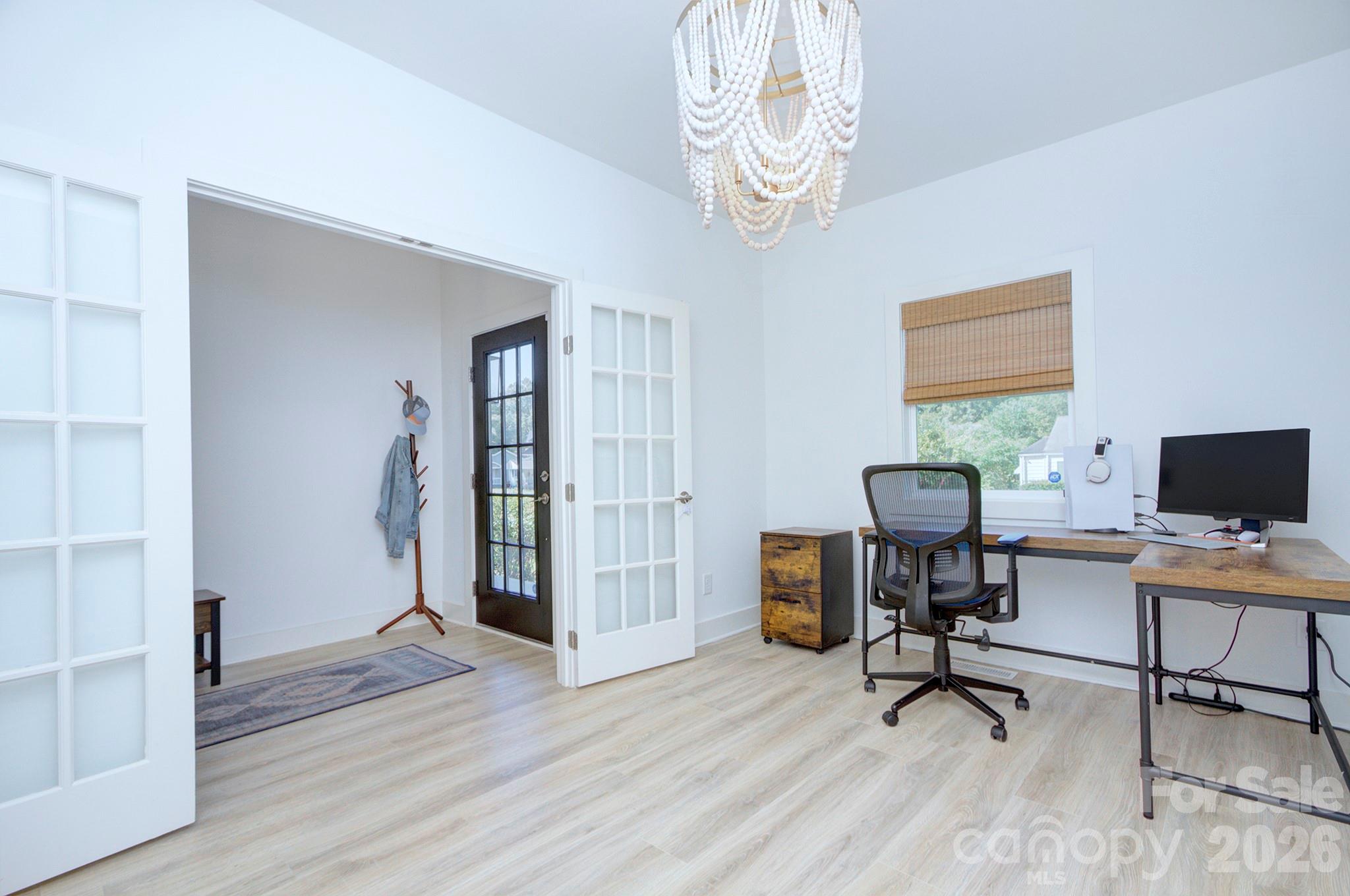 526 Seldon Drive — Charlotte
