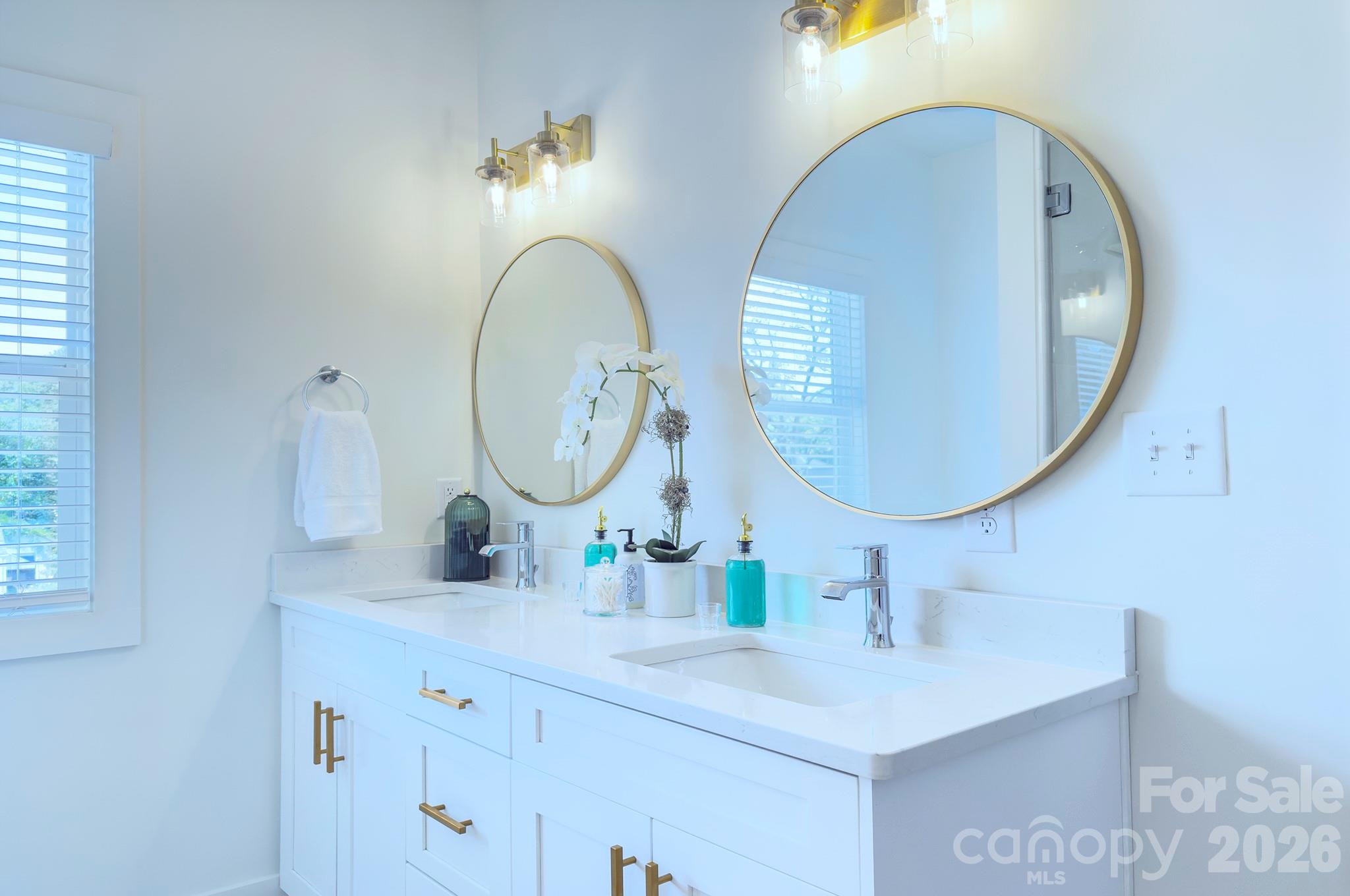 526 Seldon Drive — Charlotte