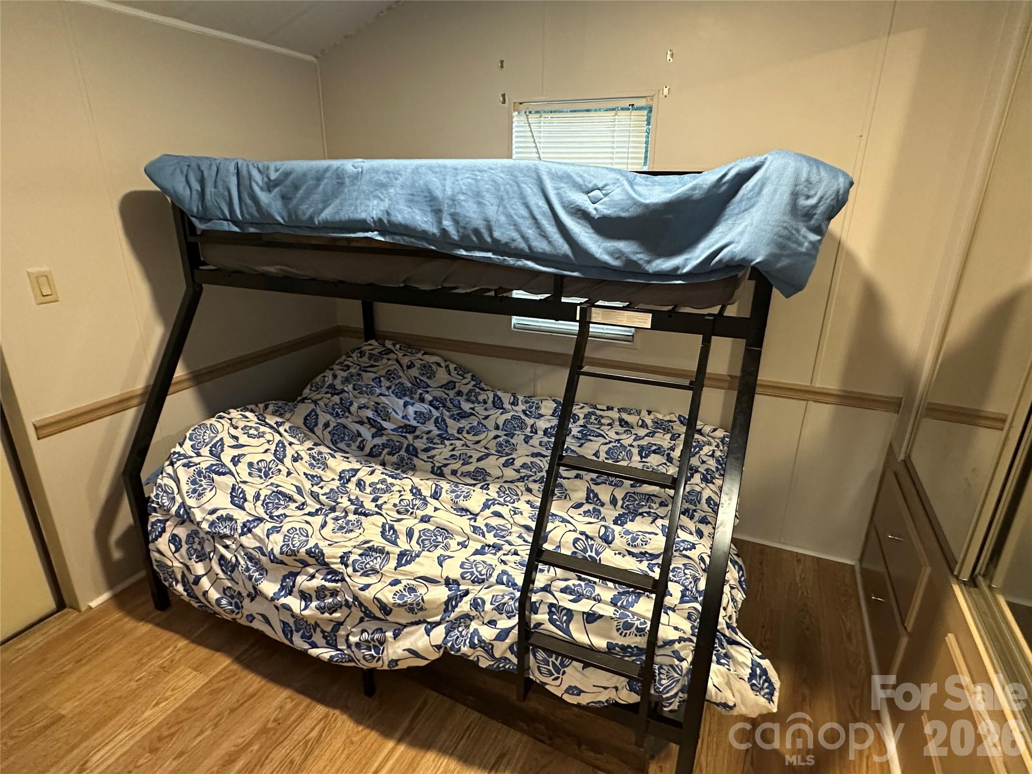 109 Hummingbird Circle — New London