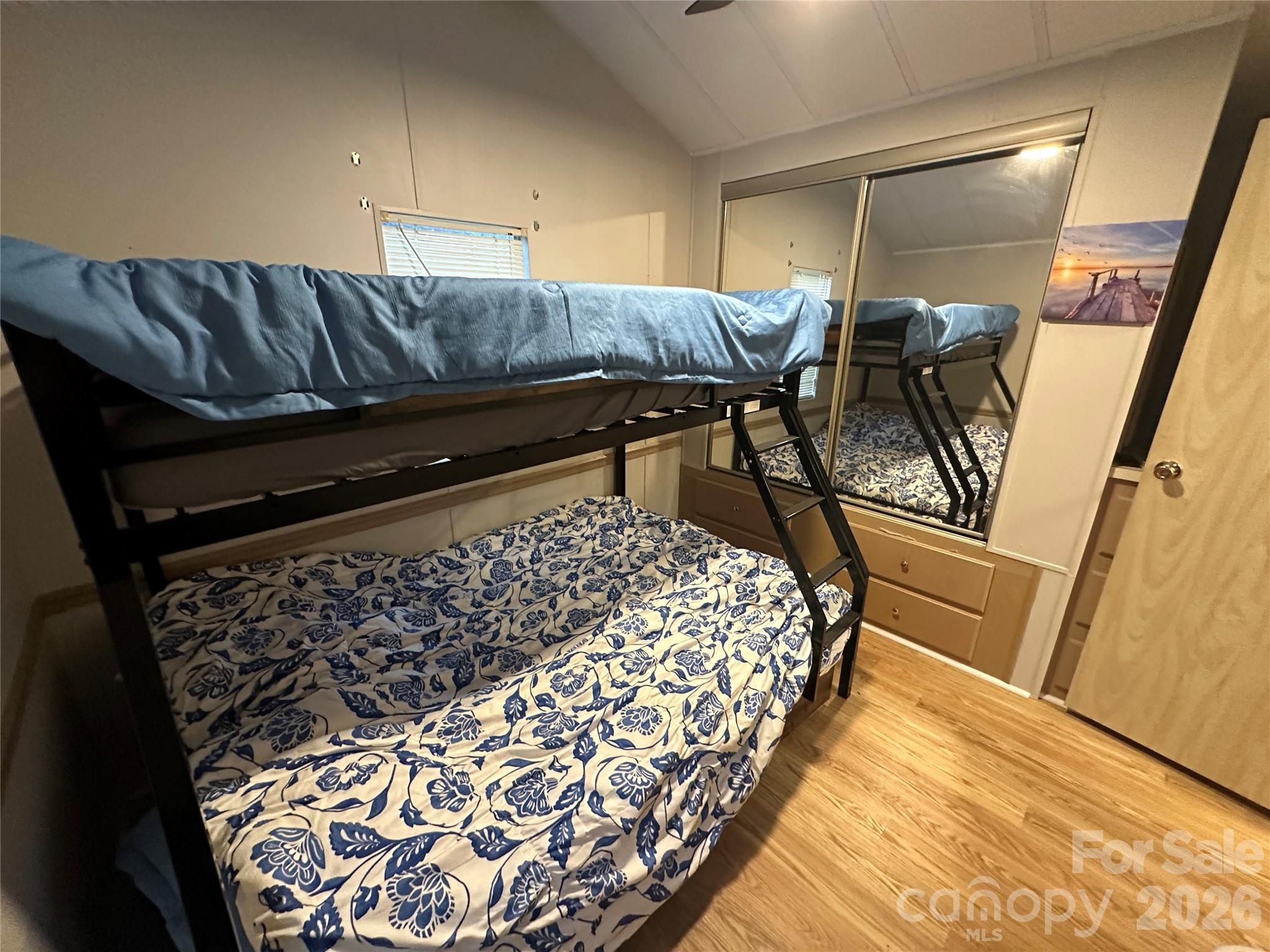 109 Hummingbird Circle — New London