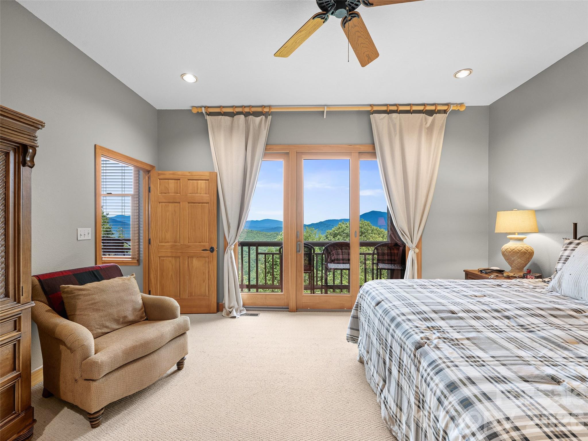 81 Stoney Falls Loop #C3 — Burnsville