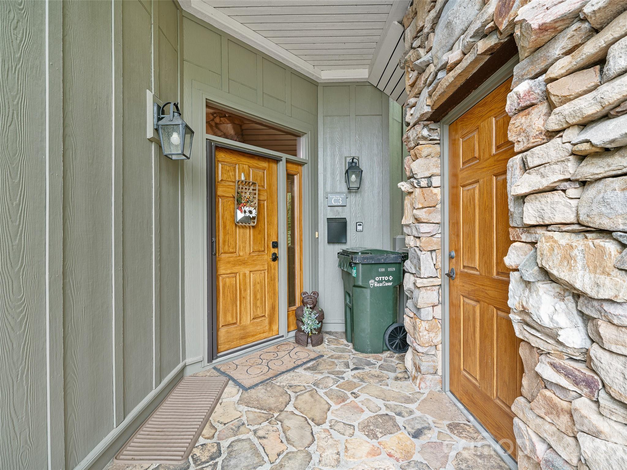 81 Stoney Falls Loop #C3 — Burnsville