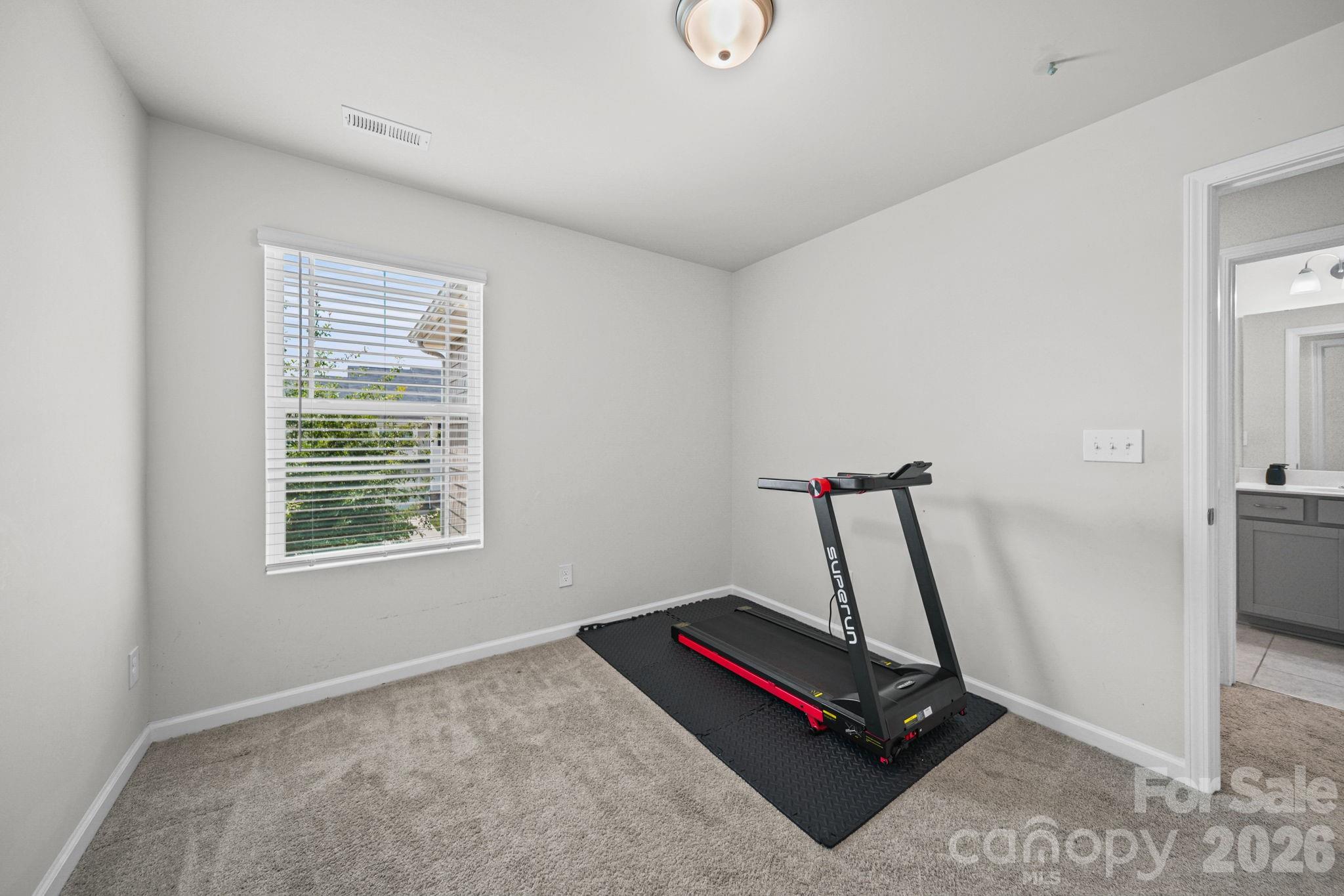 1211 Bigelow Street — Charlotte