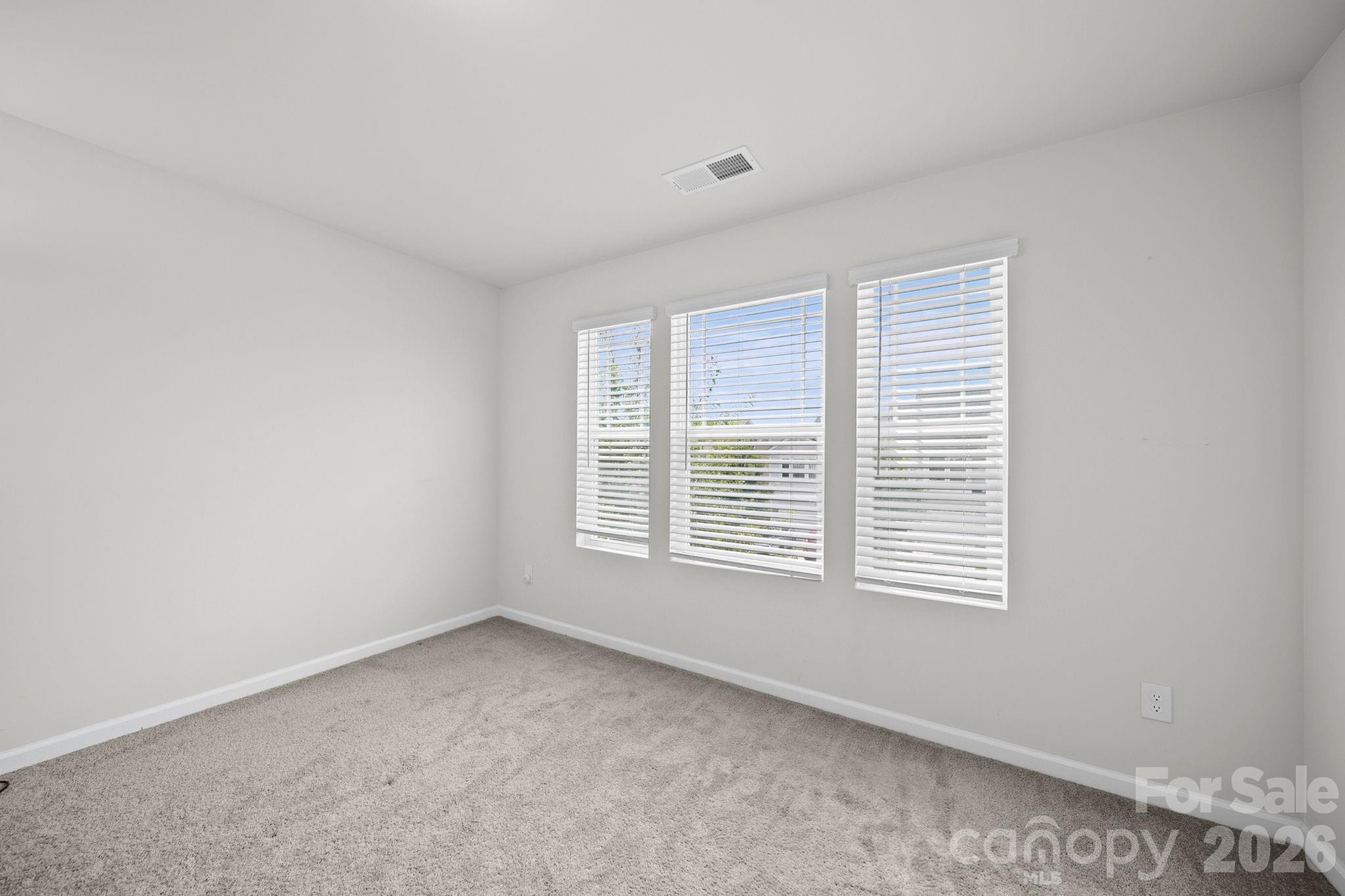 1211 Bigelow Street — Charlotte