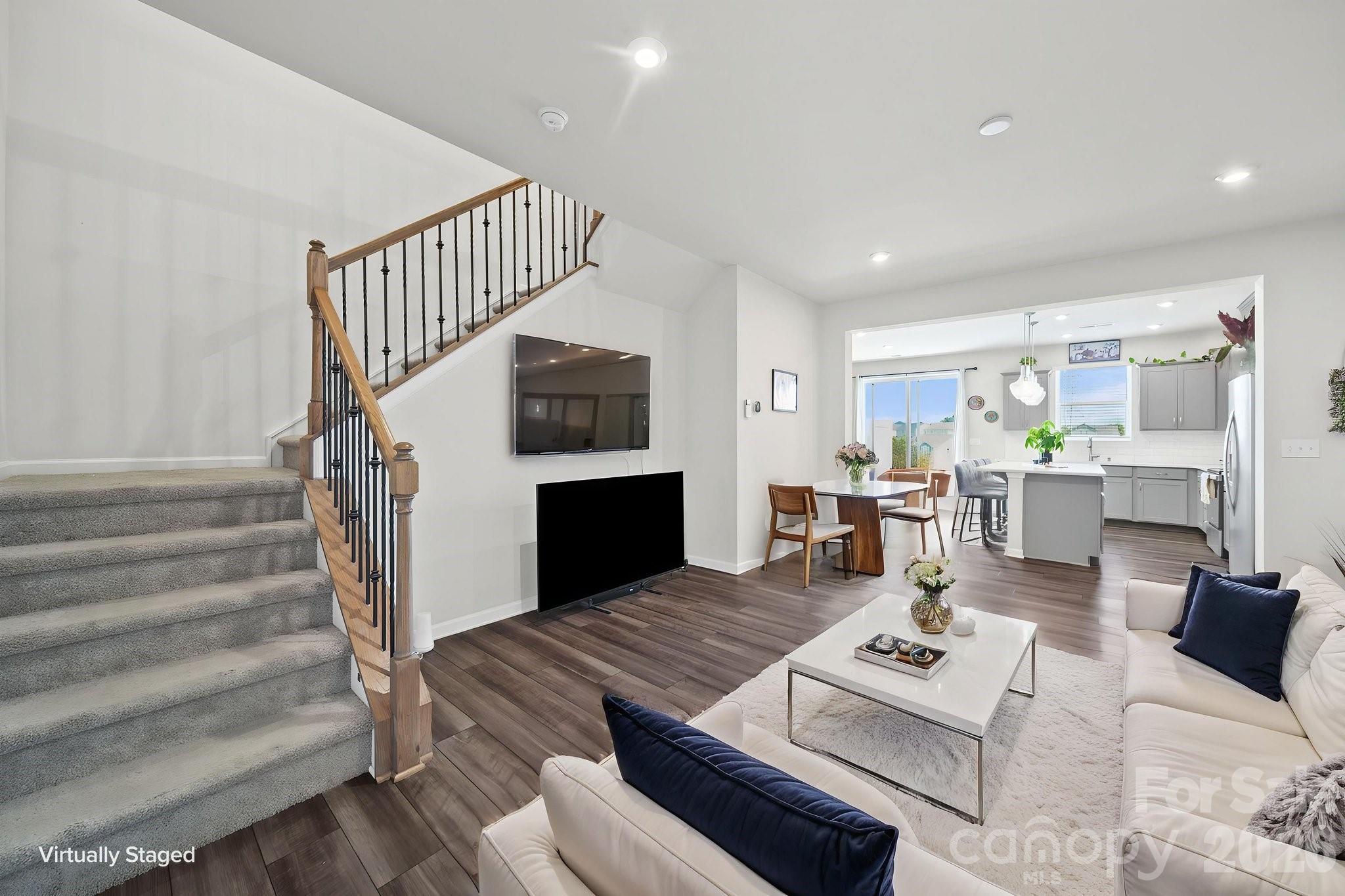 1211 Bigelow Street — Charlotte