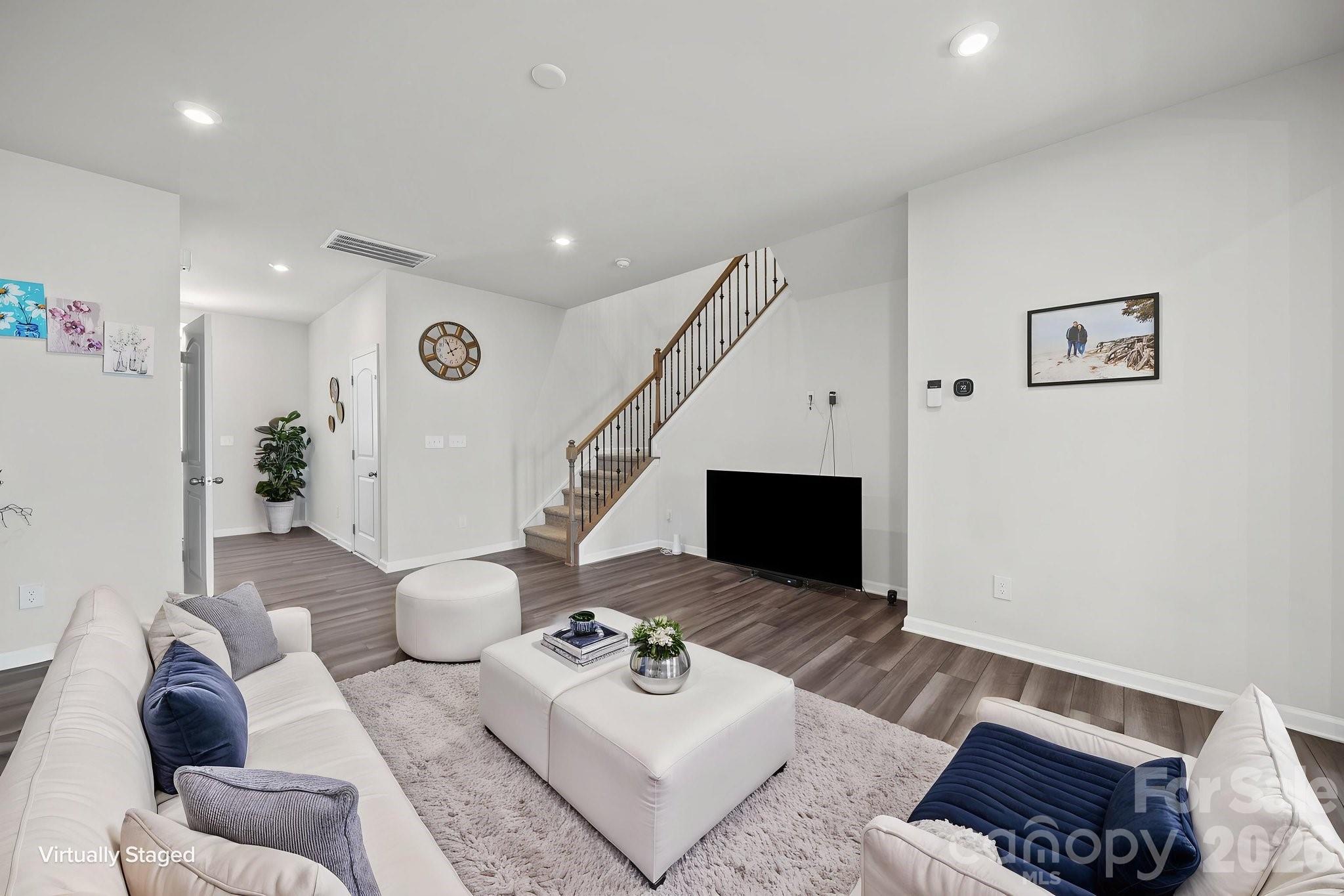1211 Bigelow Street — Charlotte