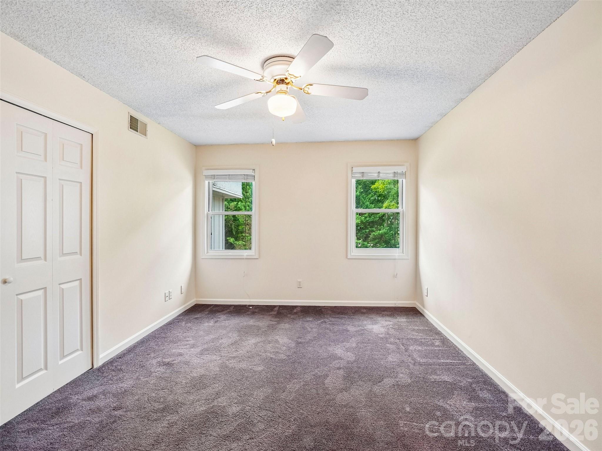 1106 Abbey Circle — Asheville