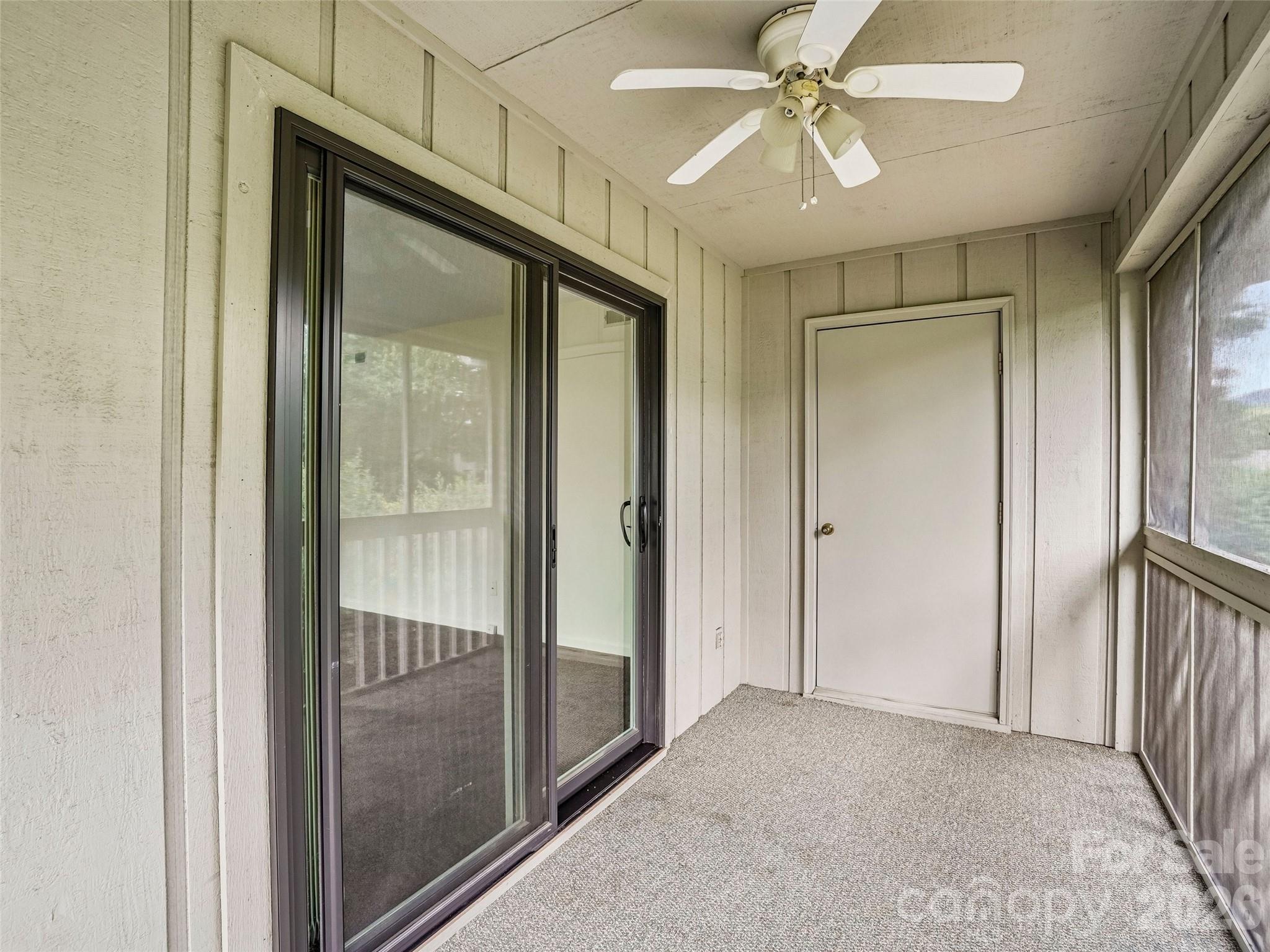1106 Abbey Circle — Asheville
