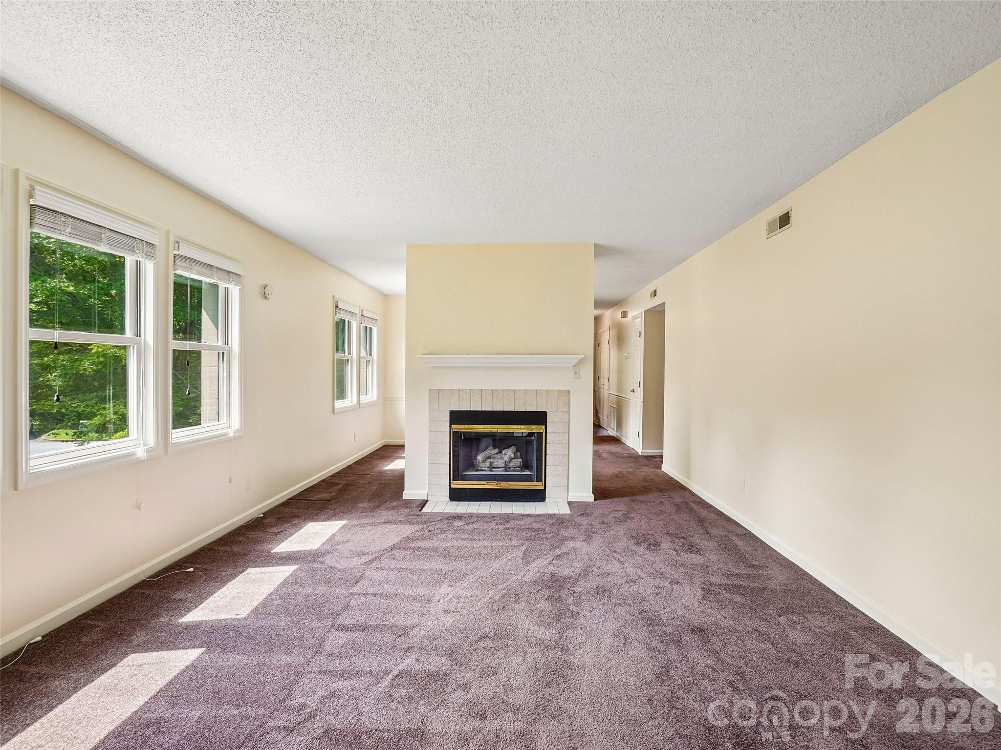 1106 Abbey Circle — Asheville
