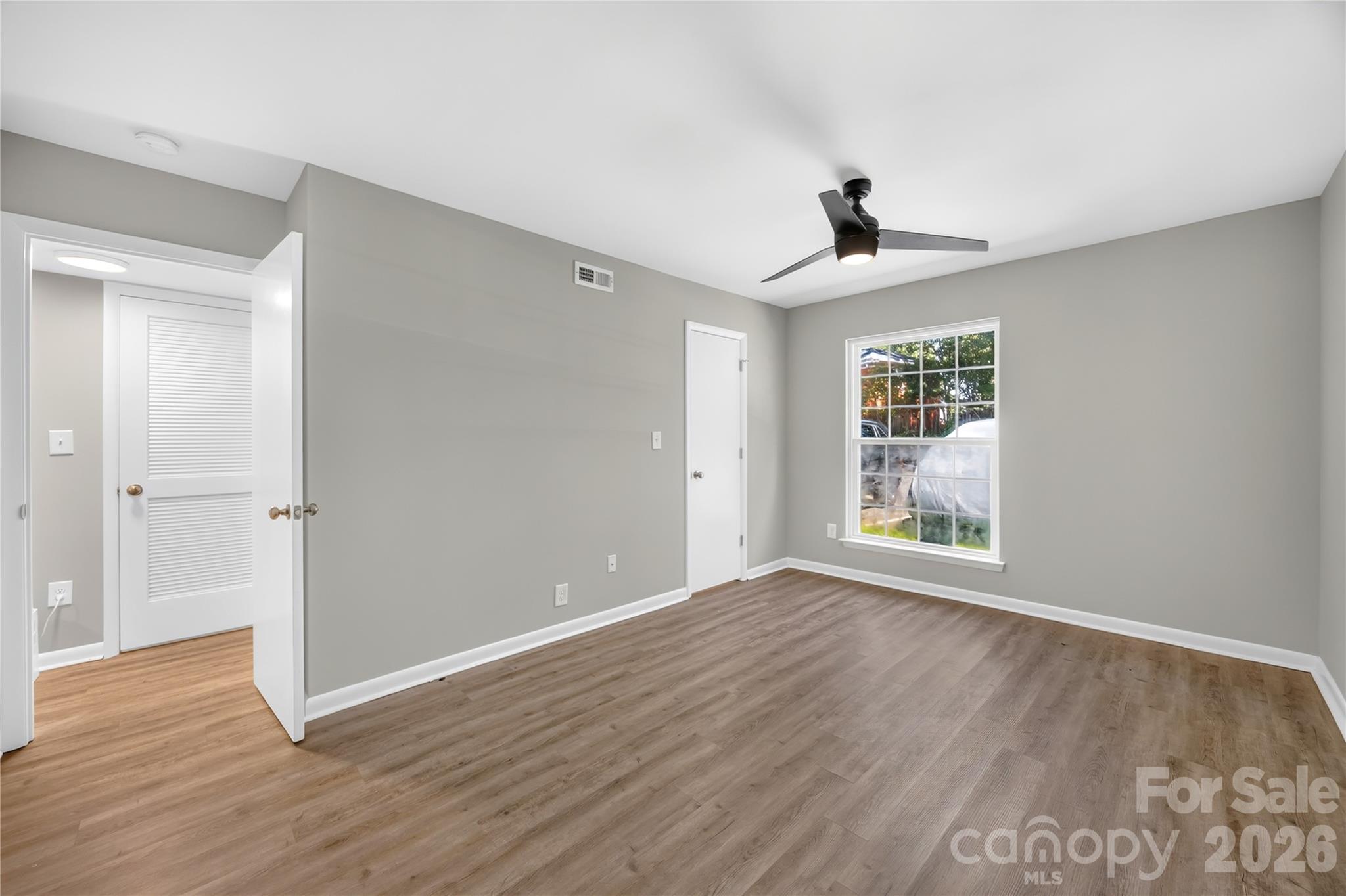 4605 Coronado Drive #N — Charlotte