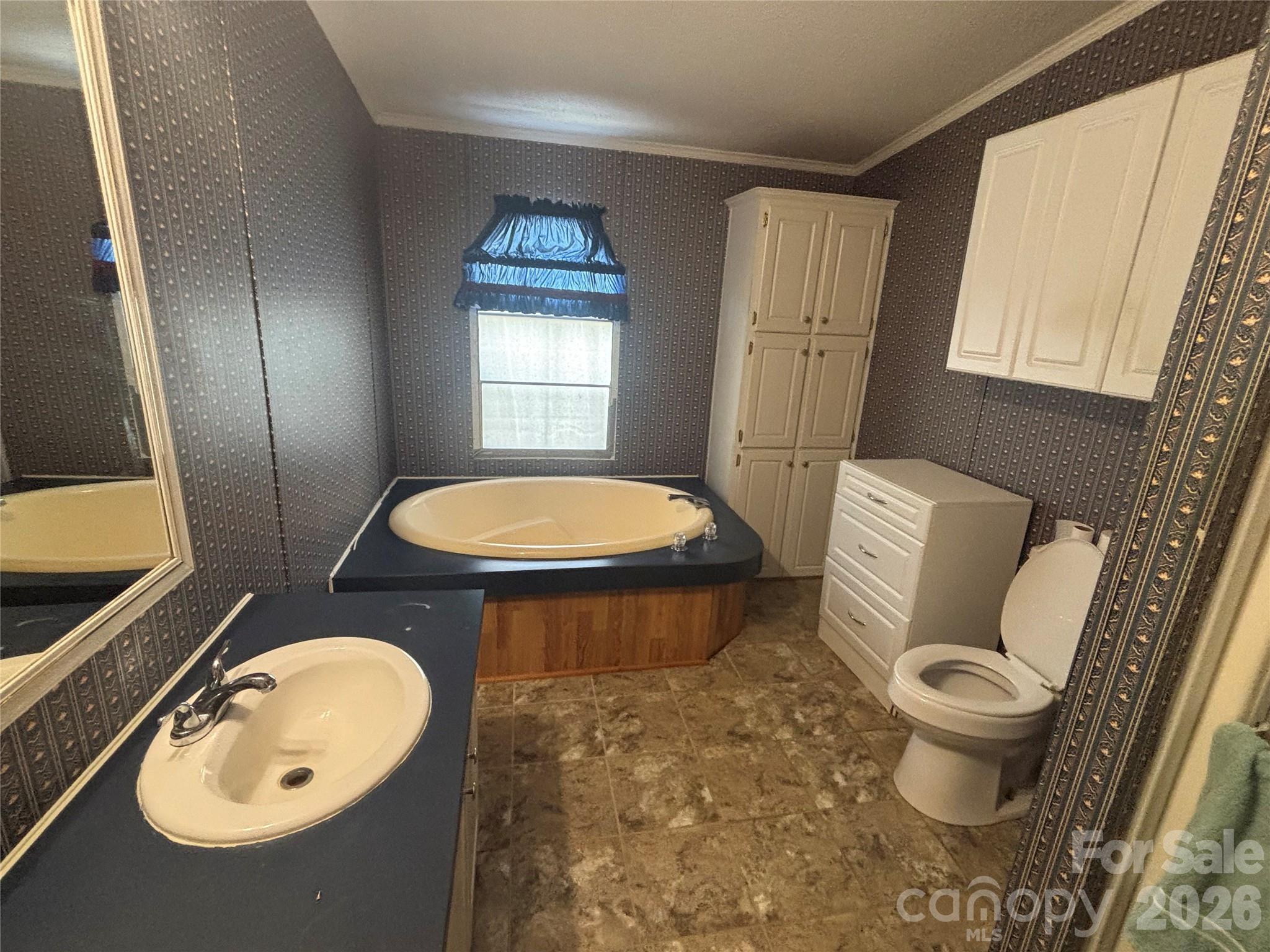 3557 Gladden Drive — Lincolnton