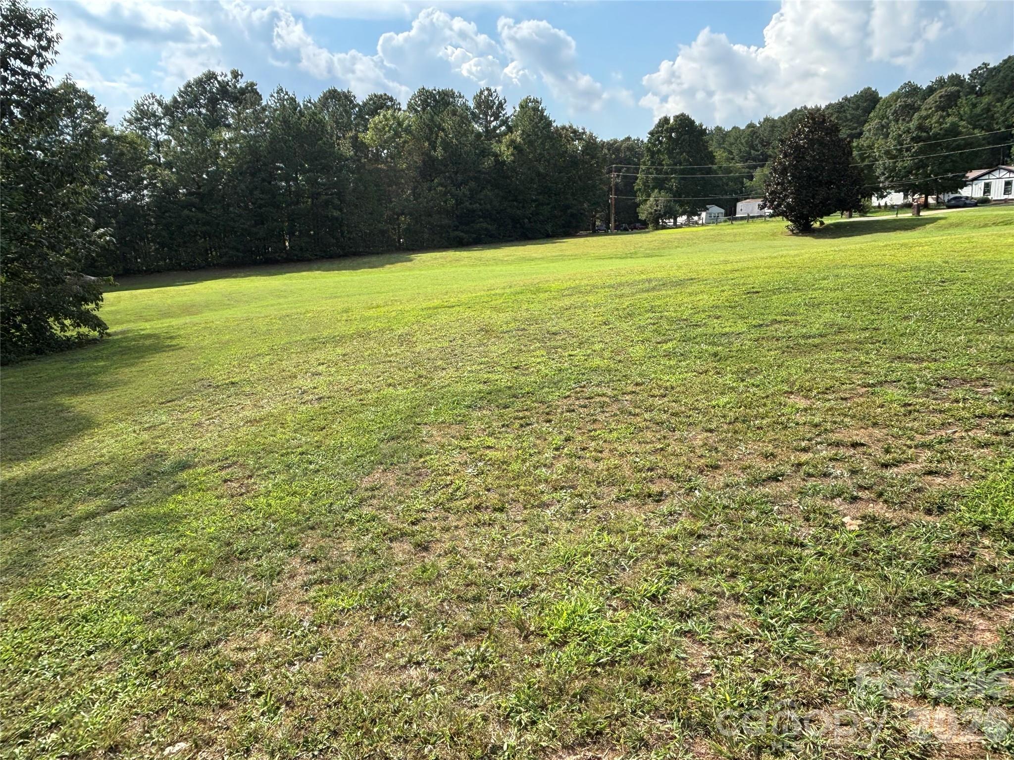 3557 Gladden Drive — Lincolnton
