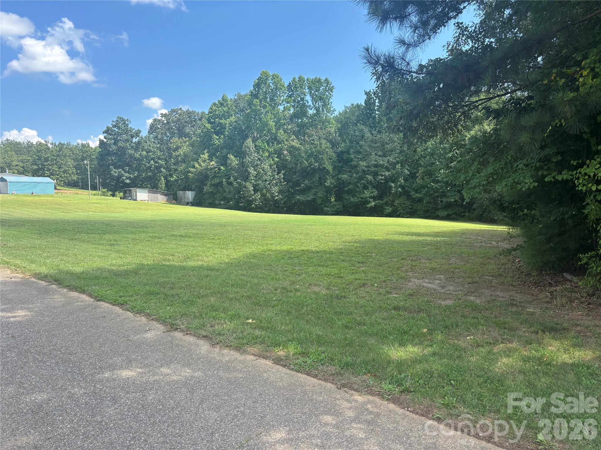 3557 Gladden Drive — Lincolnton
