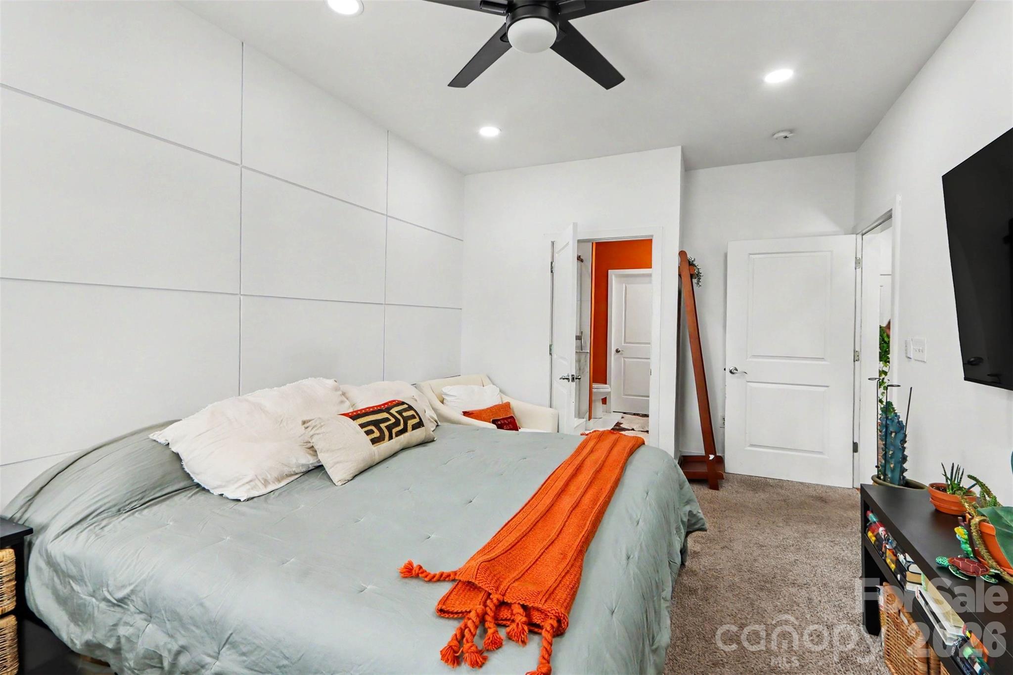 630 Calvert Street #Unit 1101 — Charlotte