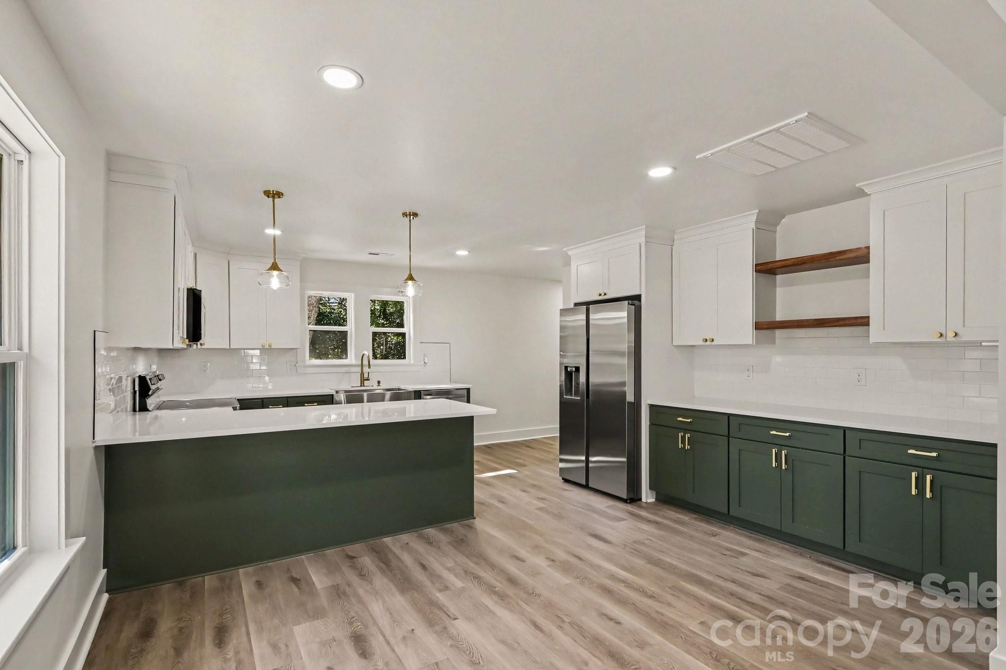 93 st mary Avenue NW — Concord