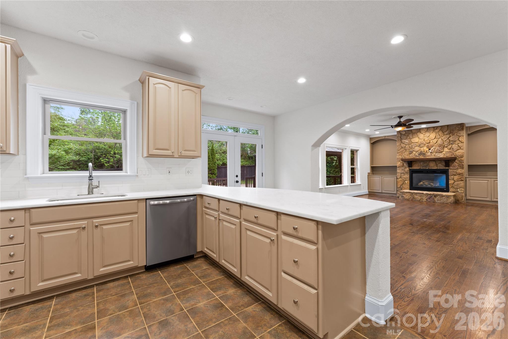 7307 Roseland Avenue — Charlotte