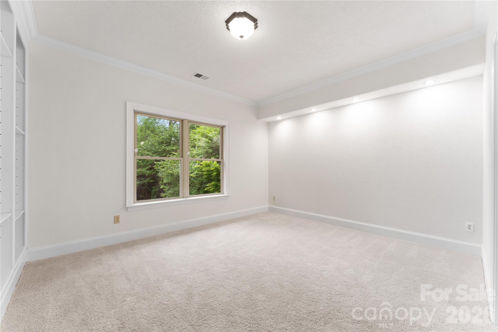 7307 Roseland Avenue — Charlotte
