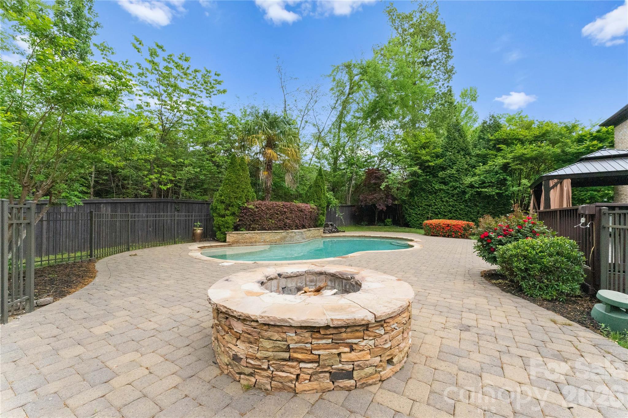 7307 Roseland Avenue — Charlotte