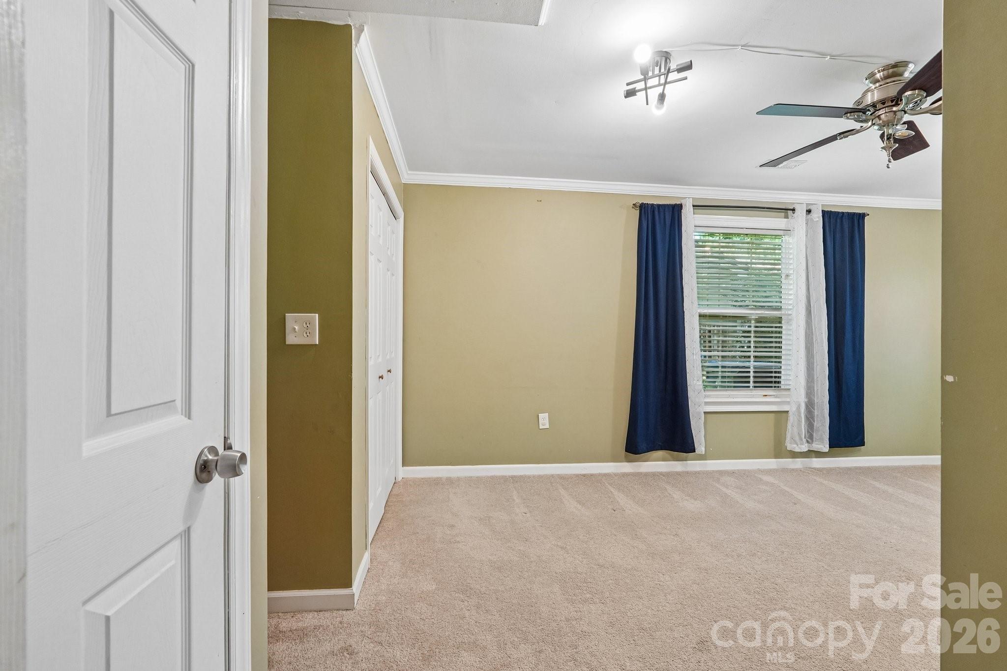 13942 Dannemara Drive — Pineville