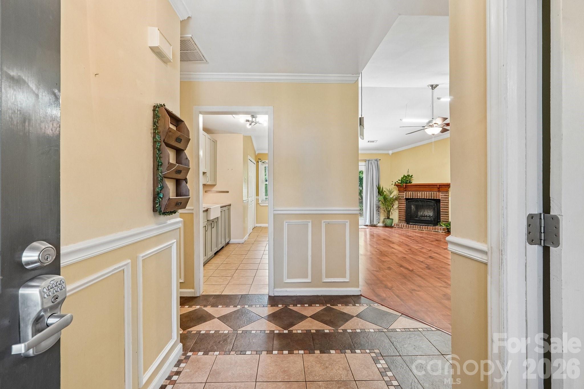 13942 Dannemara Drive — Pineville