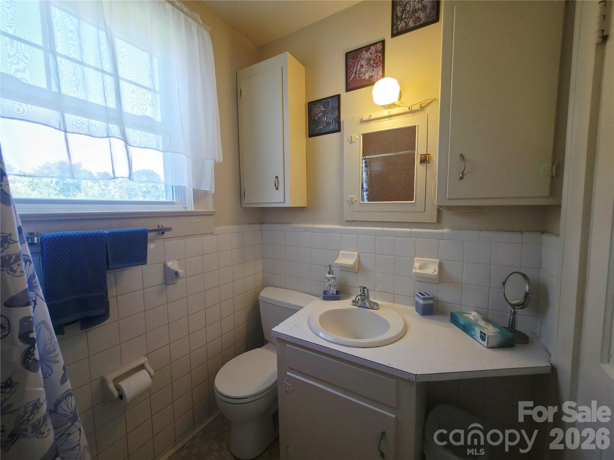 1106 N Main Street — Mount Holly