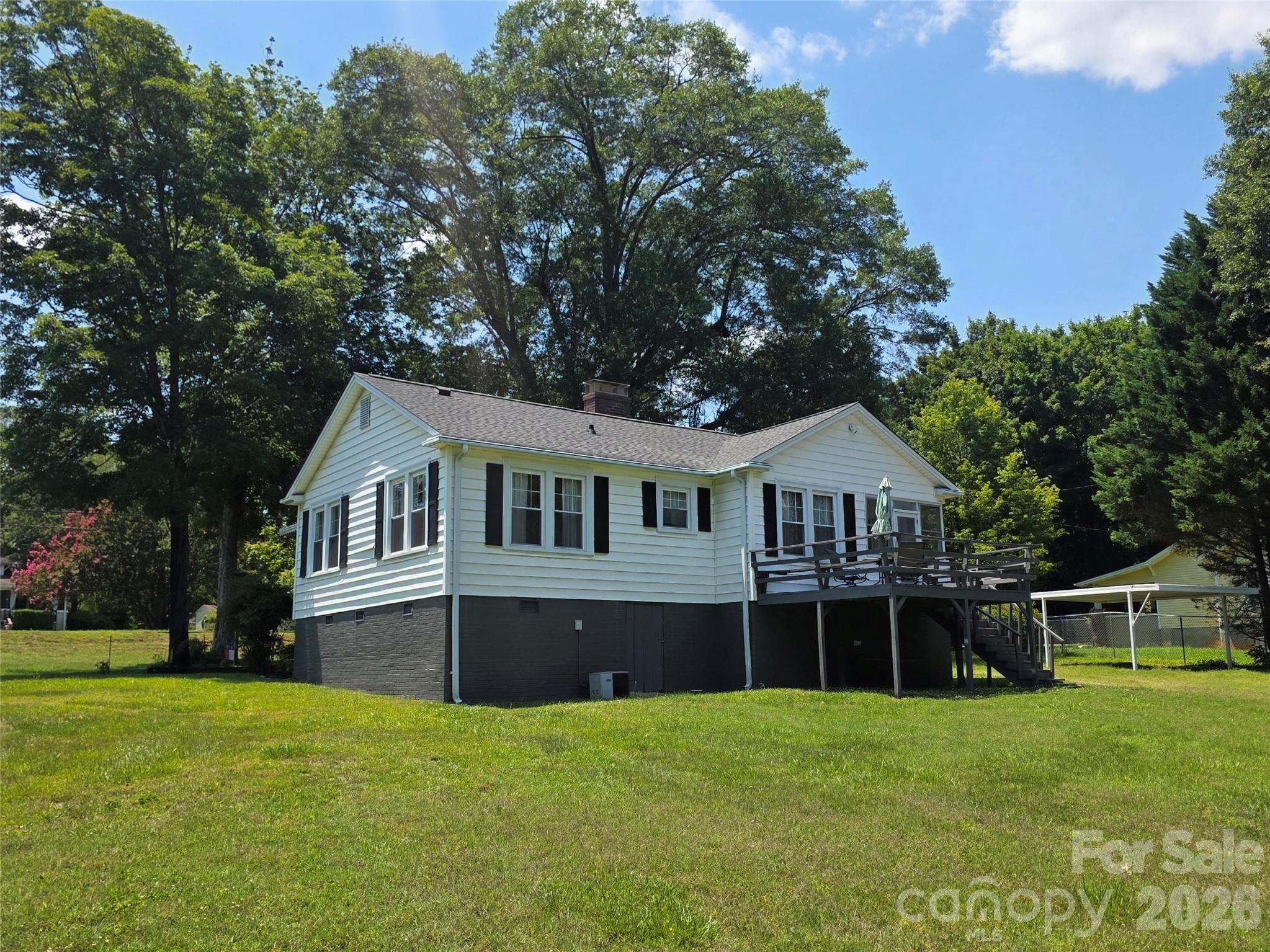 1106 N Main Street — Mount Holly