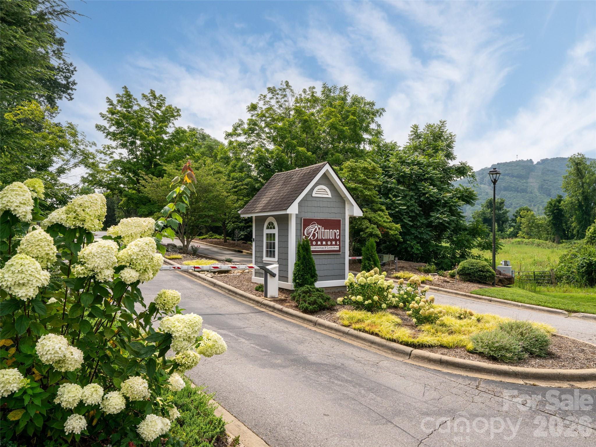 3804 Florham Place — Asheville
