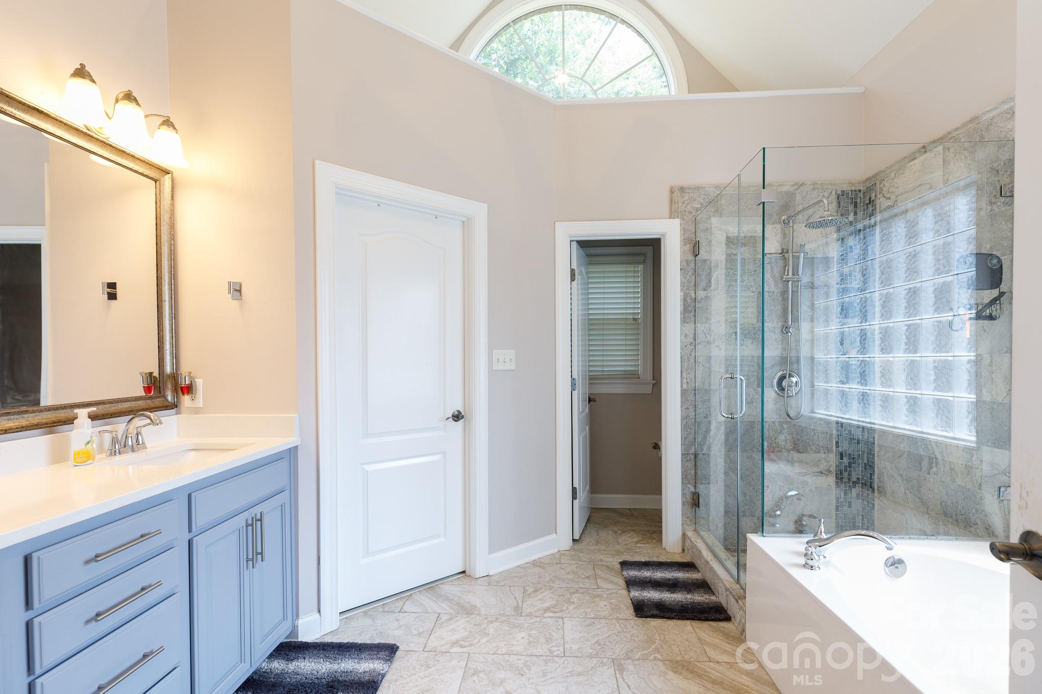 186 Lake Commons Drive #04 — Rock Hill
