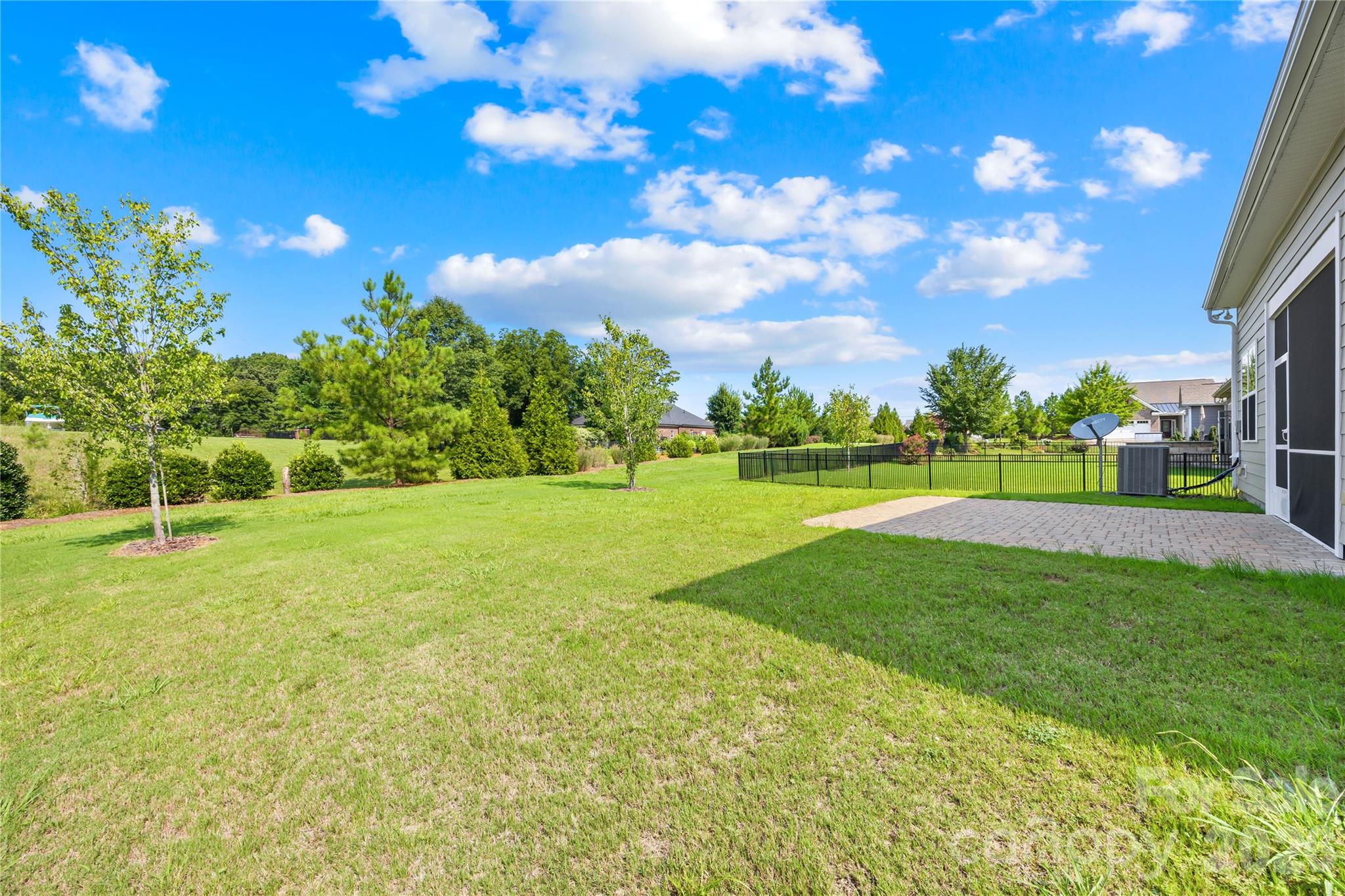 14012 Asbury Park Road — Huntersville