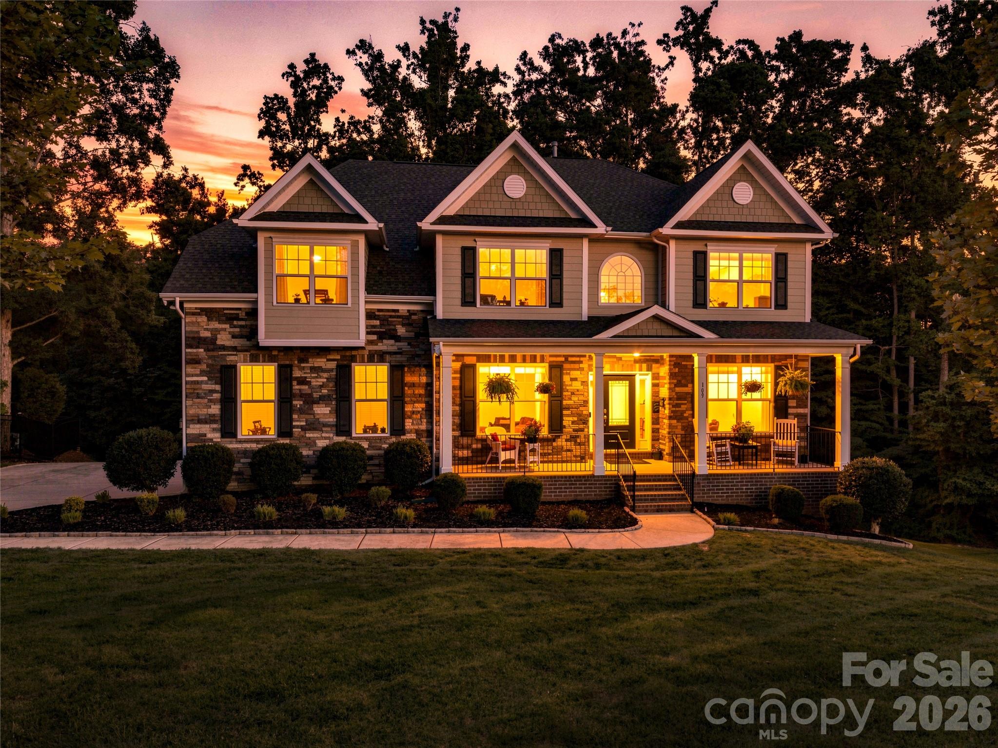 109 Athens Court — Mooresville