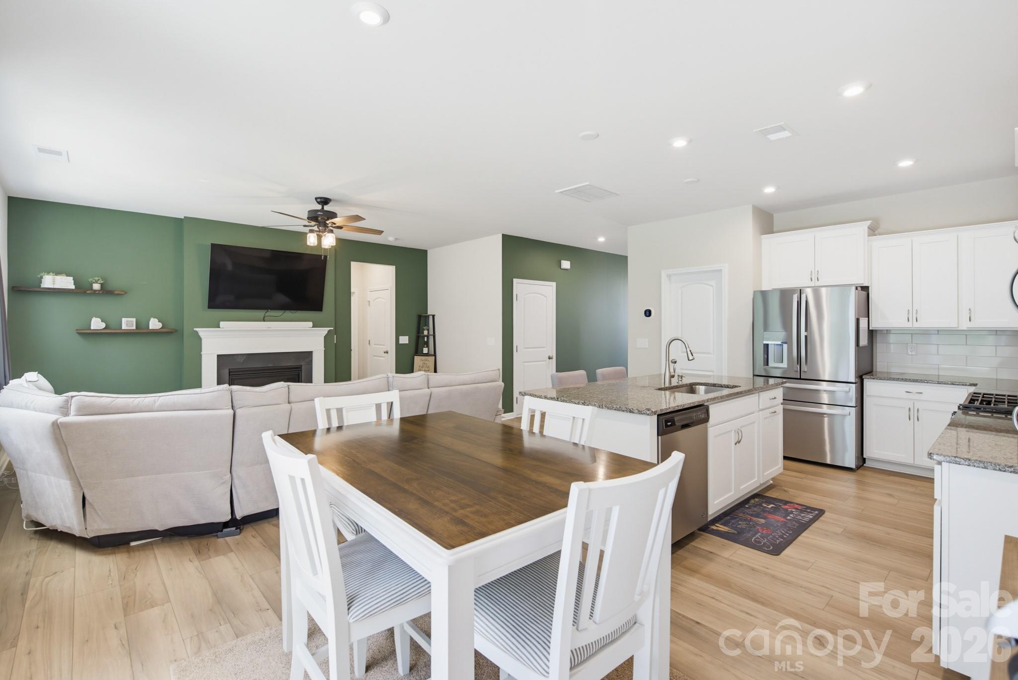 4018 Matindale Way — Charlotte