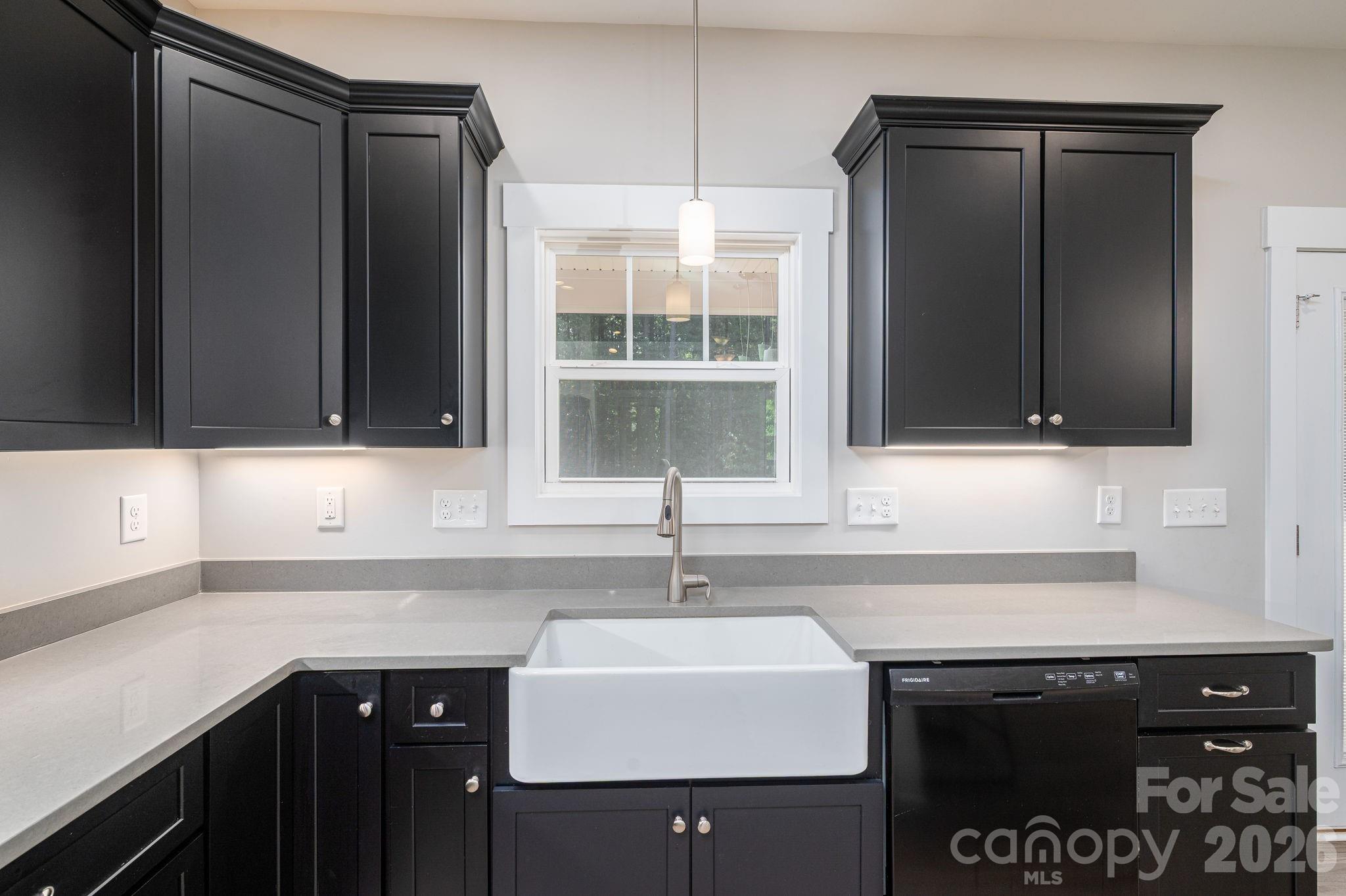 511 Carter Trail — Lincolnton