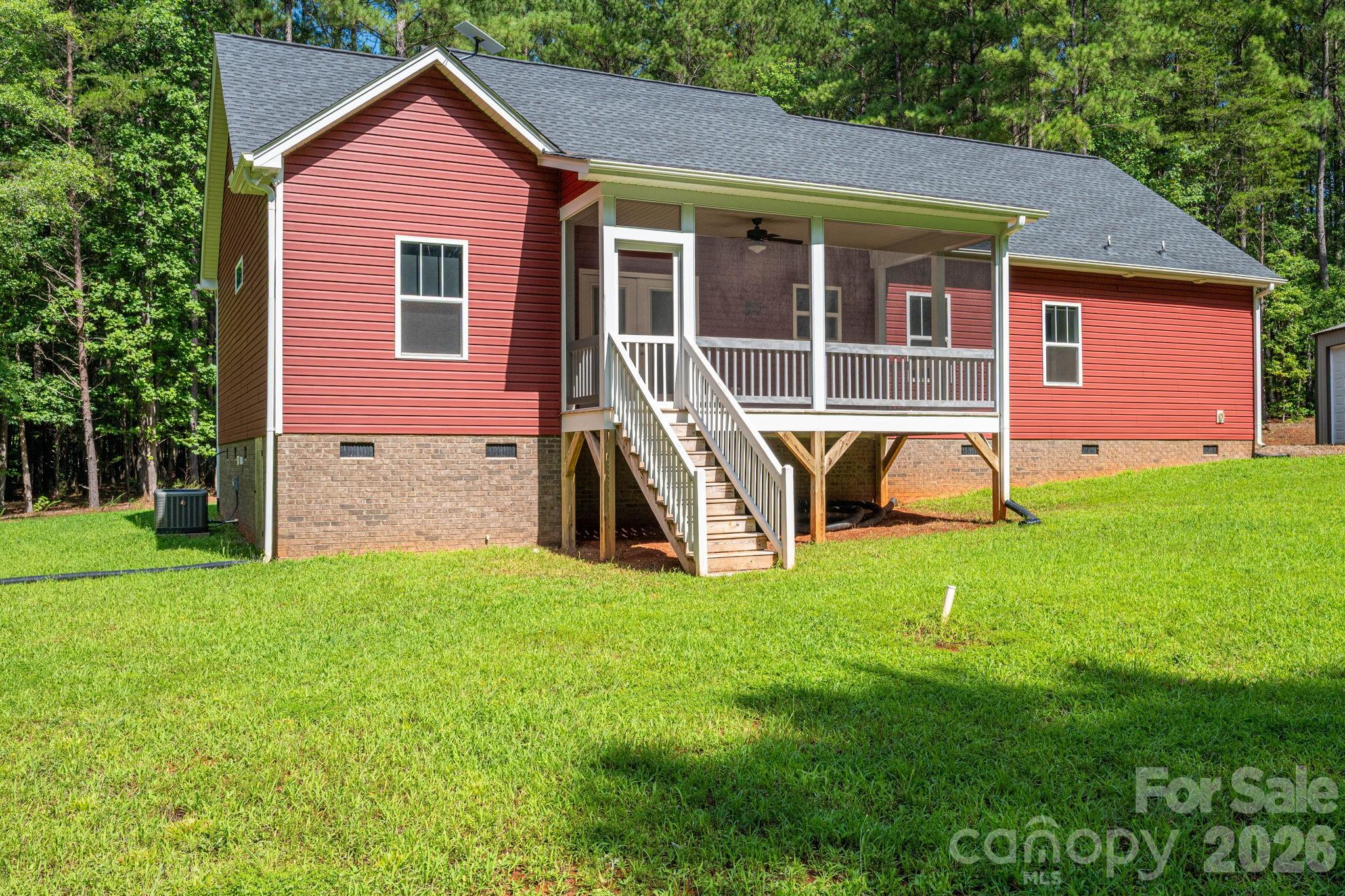511 Carter Trail — Lincolnton