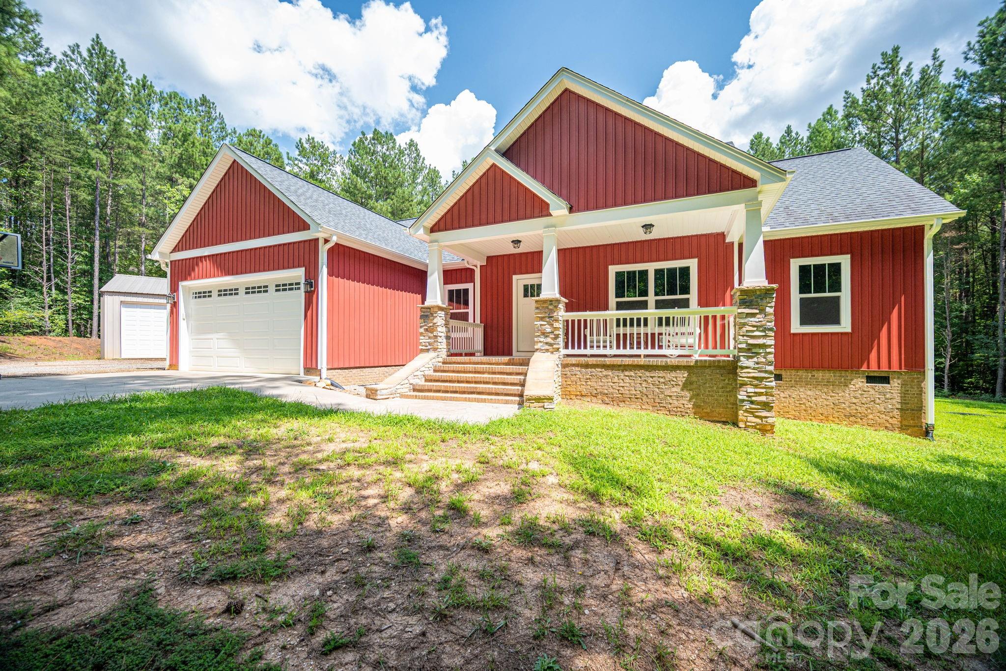 511 Carter Trail — Lincolnton