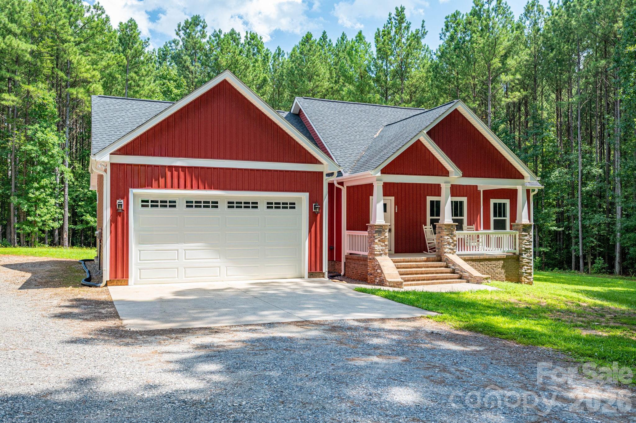 511 Carter Trail — Lincolnton