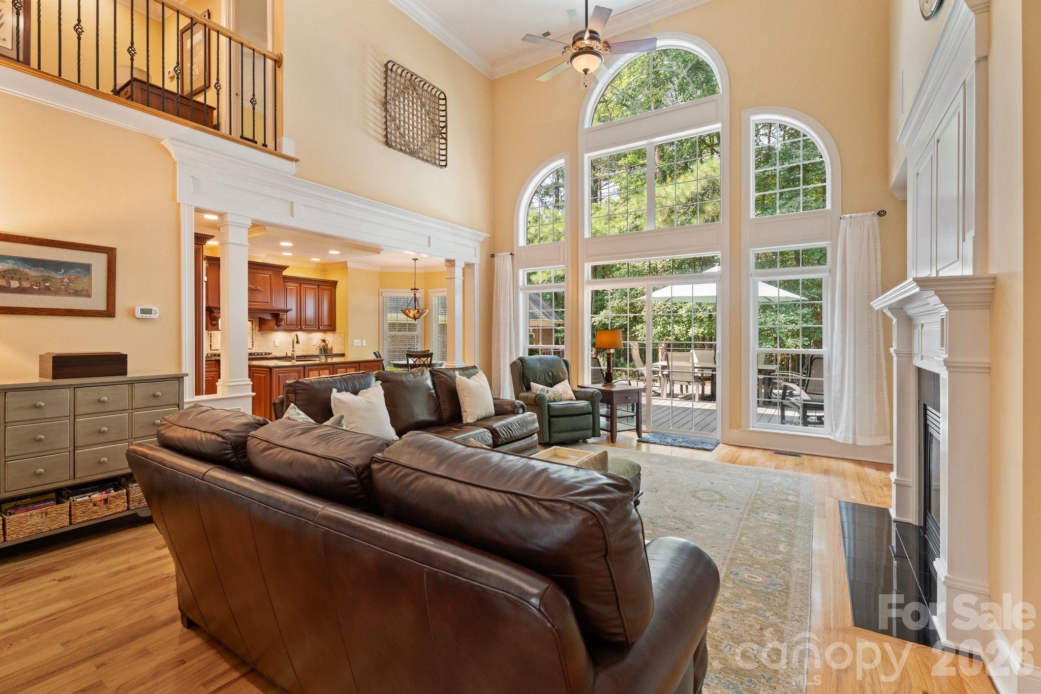 7282 James Court — Denver
