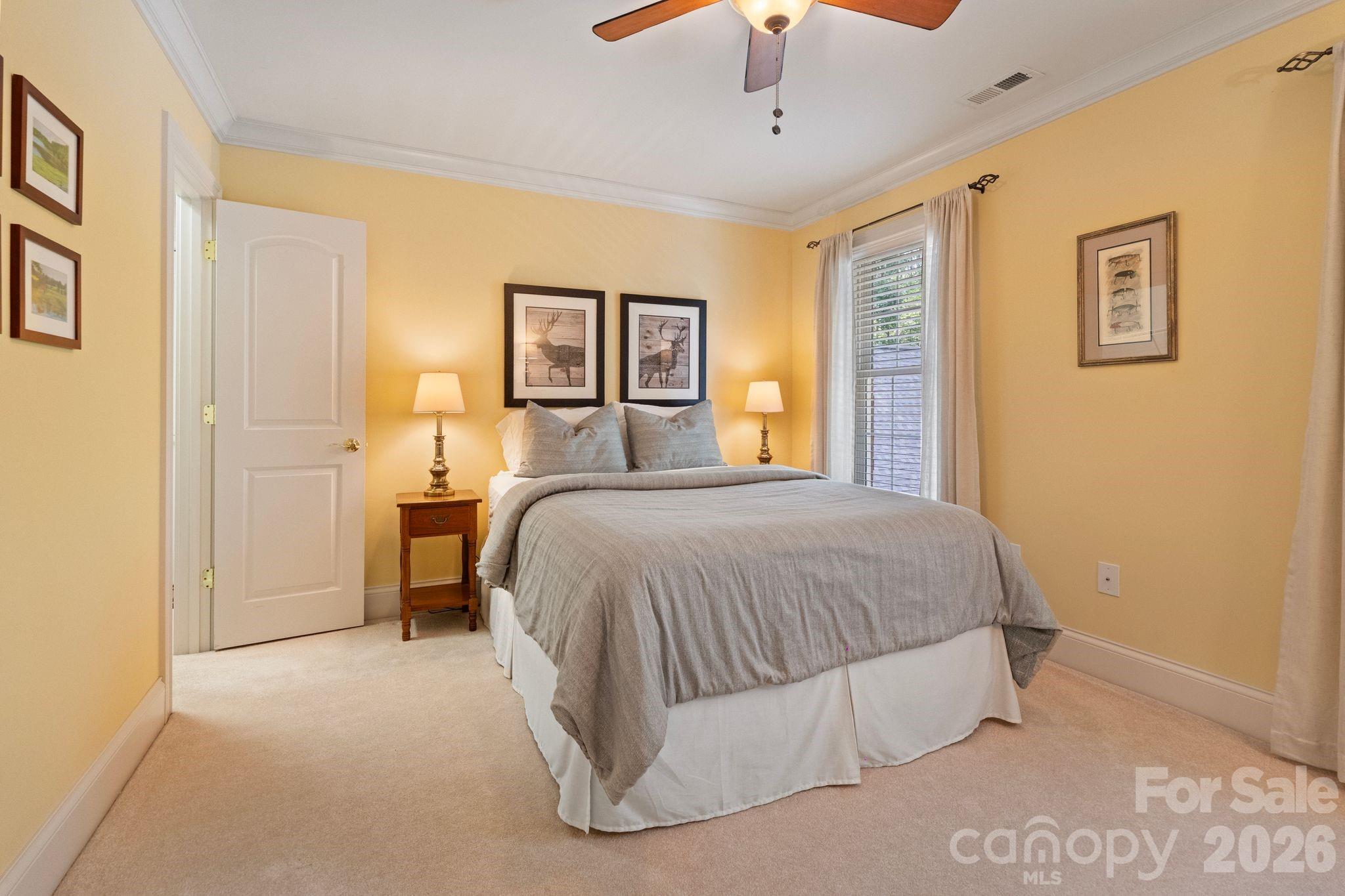 7282 James Court — Denver