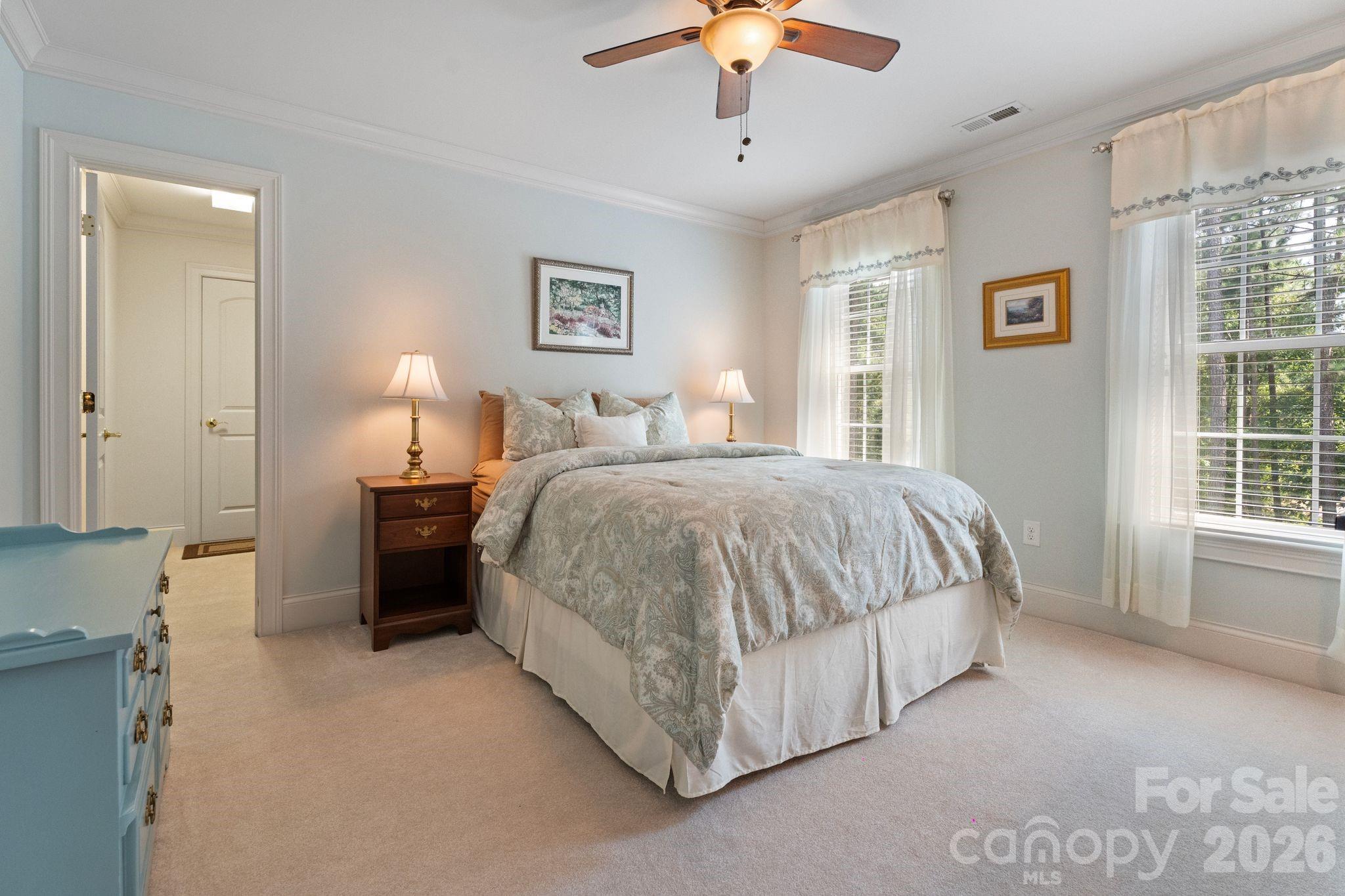 7282 James Court — Denver