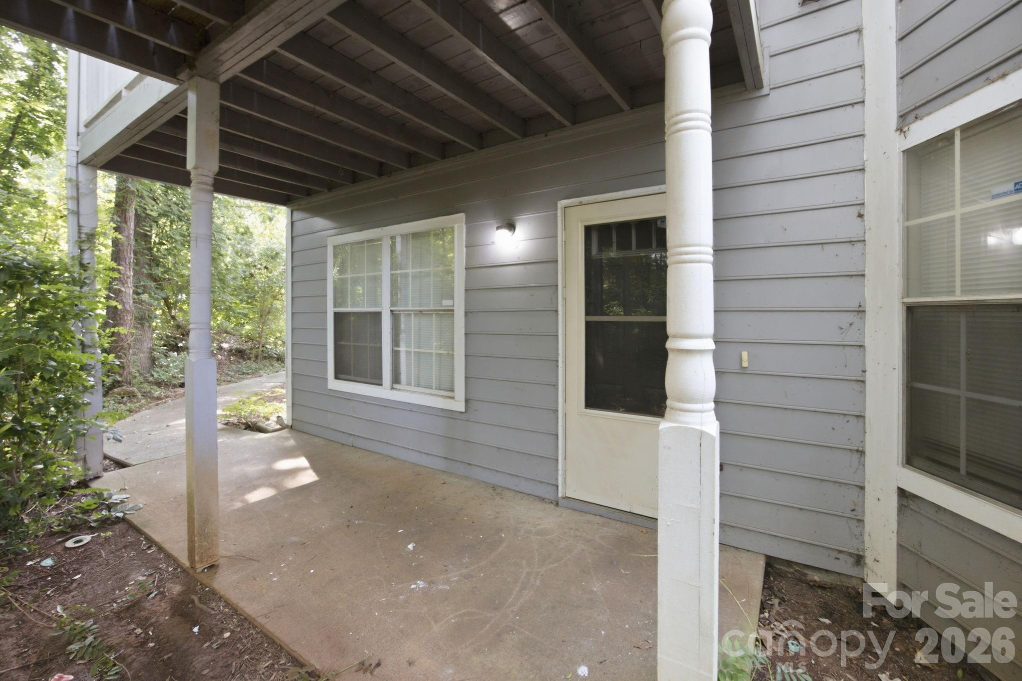 6005 Pinebark Court — Charlotte