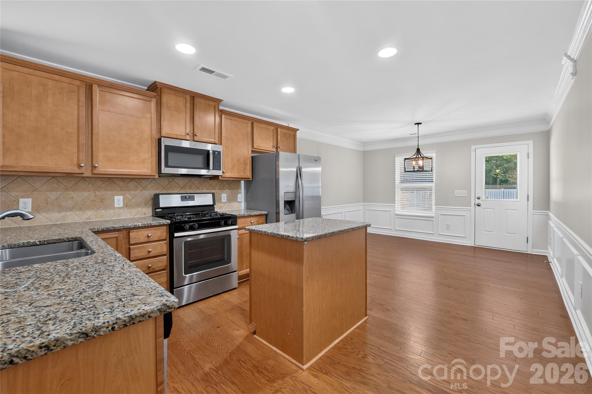 1716 White Willow Avenue — Gastonia