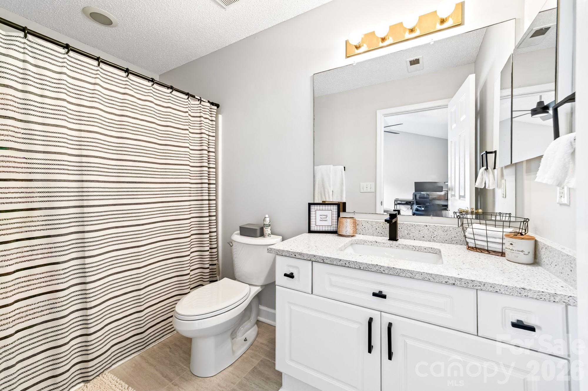 9712 Elizabeth Townes Lane — Charlotte
