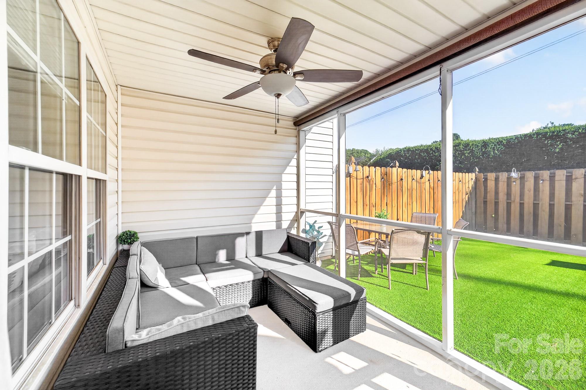 9712 Elizabeth Townes Lane — Charlotte