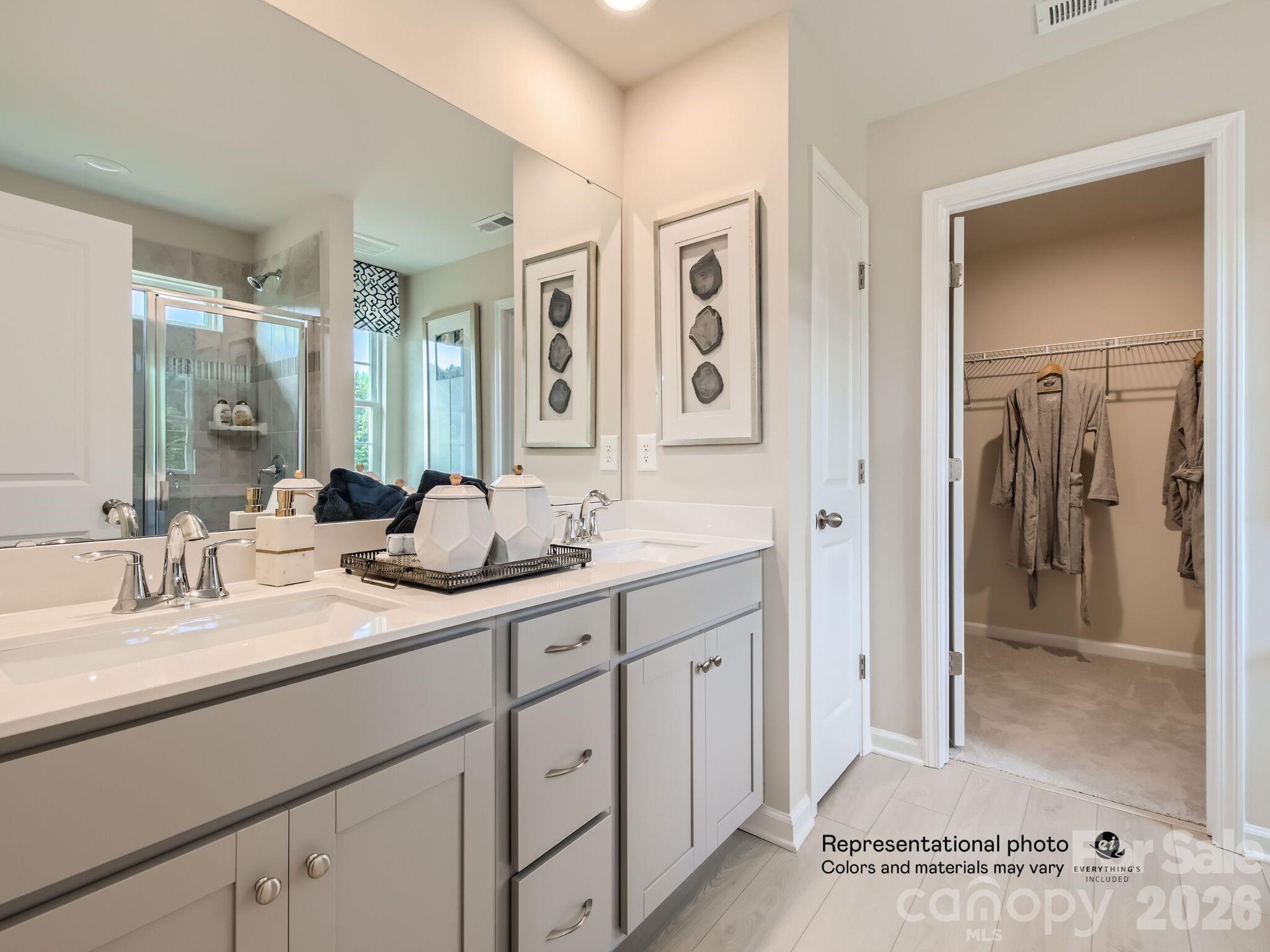1331 Coopers Court #188 — Belmont
