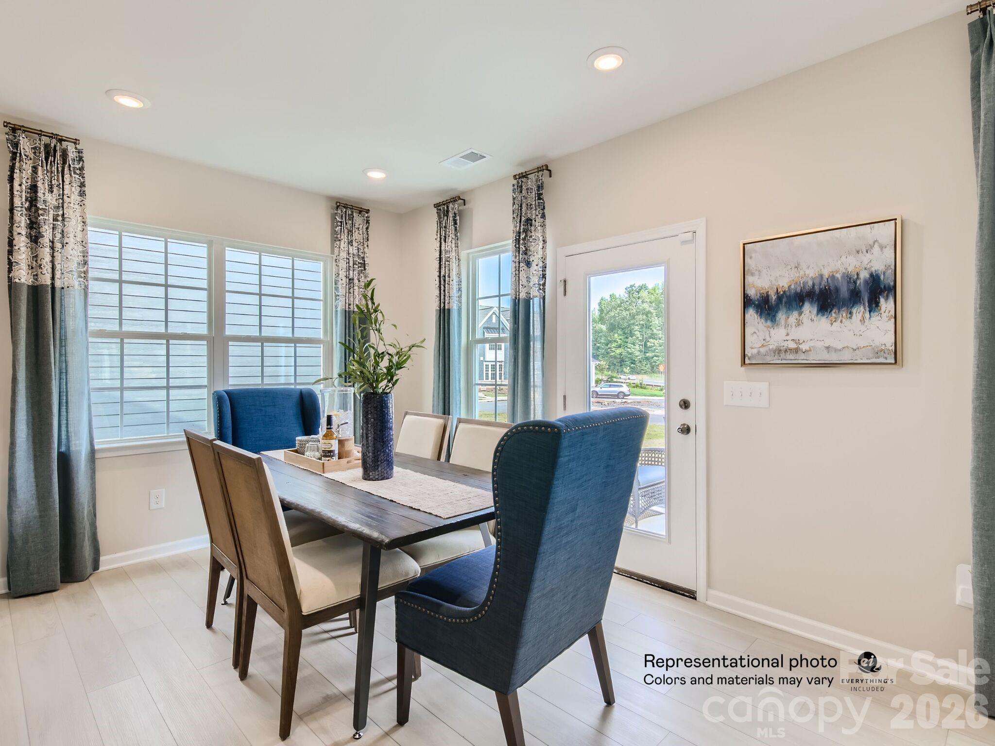 1331 Coopers Court #188 — Belmont