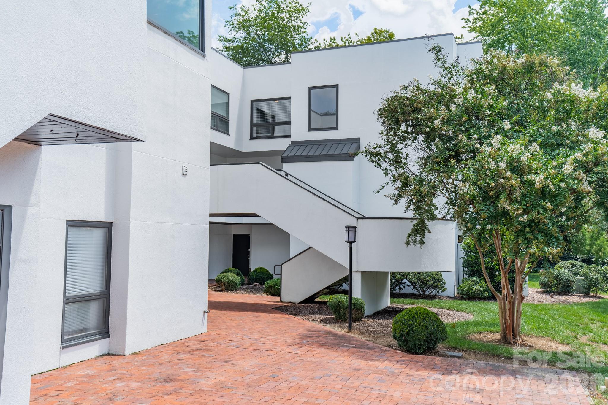 501 Fenton Place #N — Charlotte